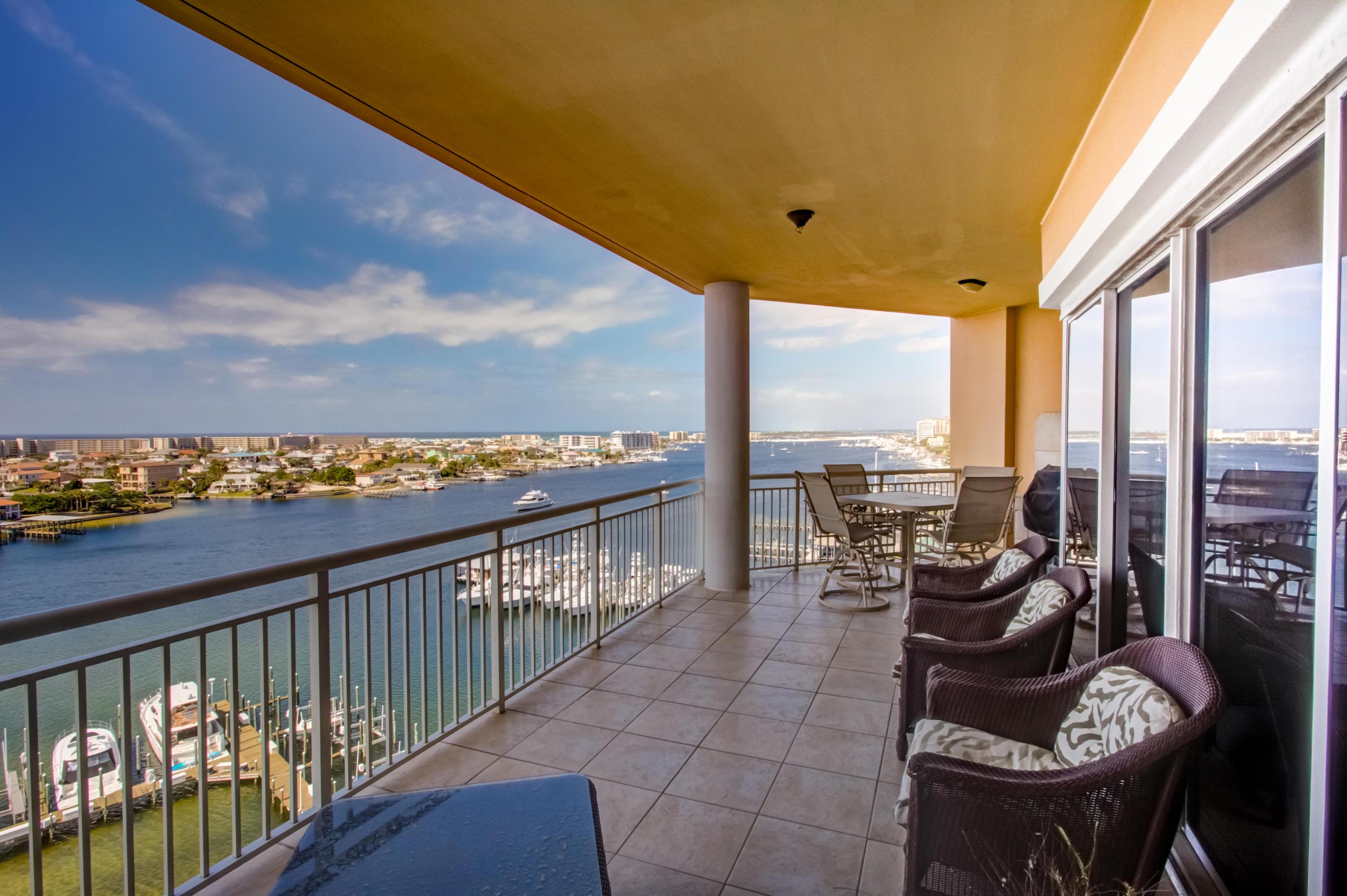 GRAND HARBOR - Residential