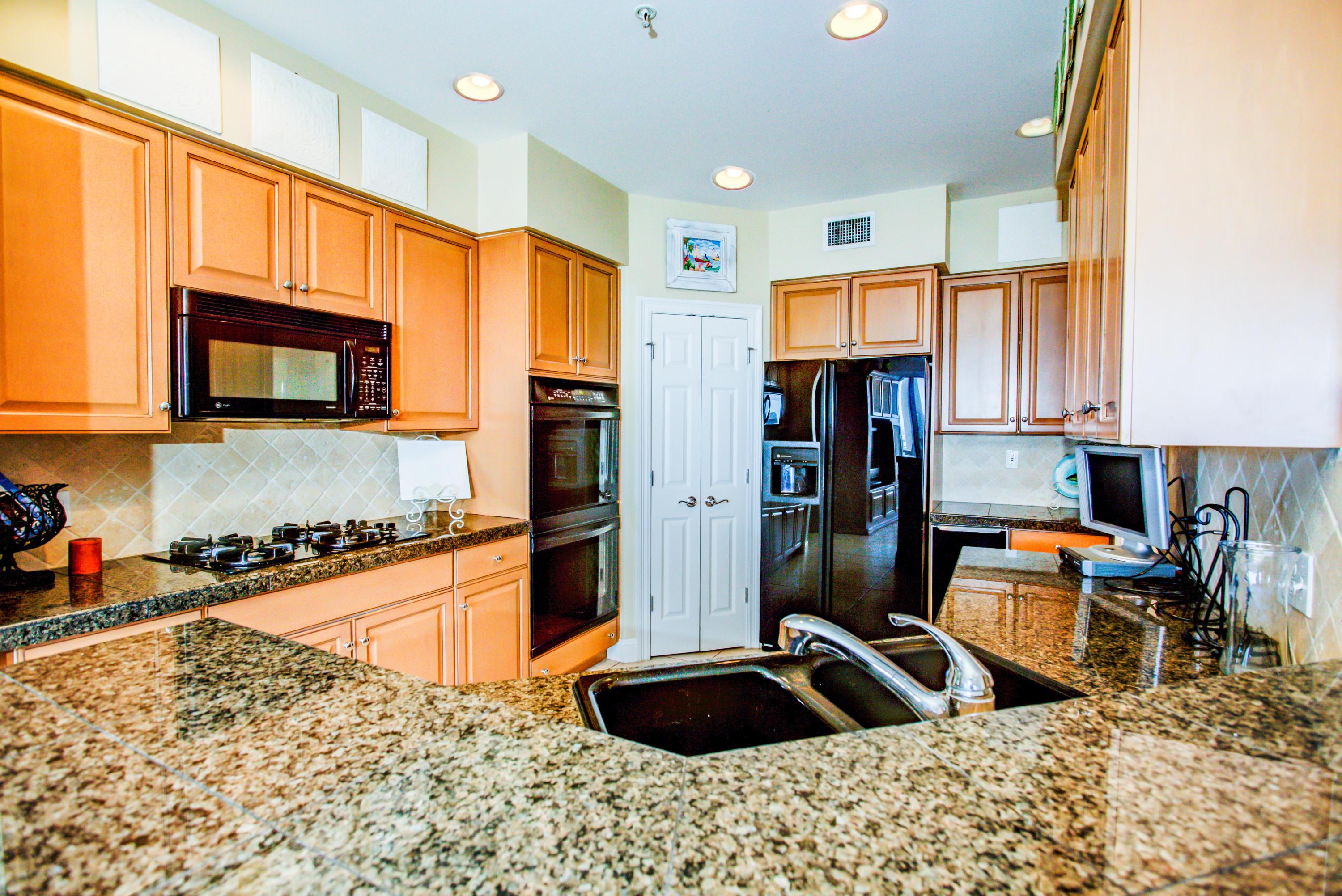 GRAND HARBOR - Residential