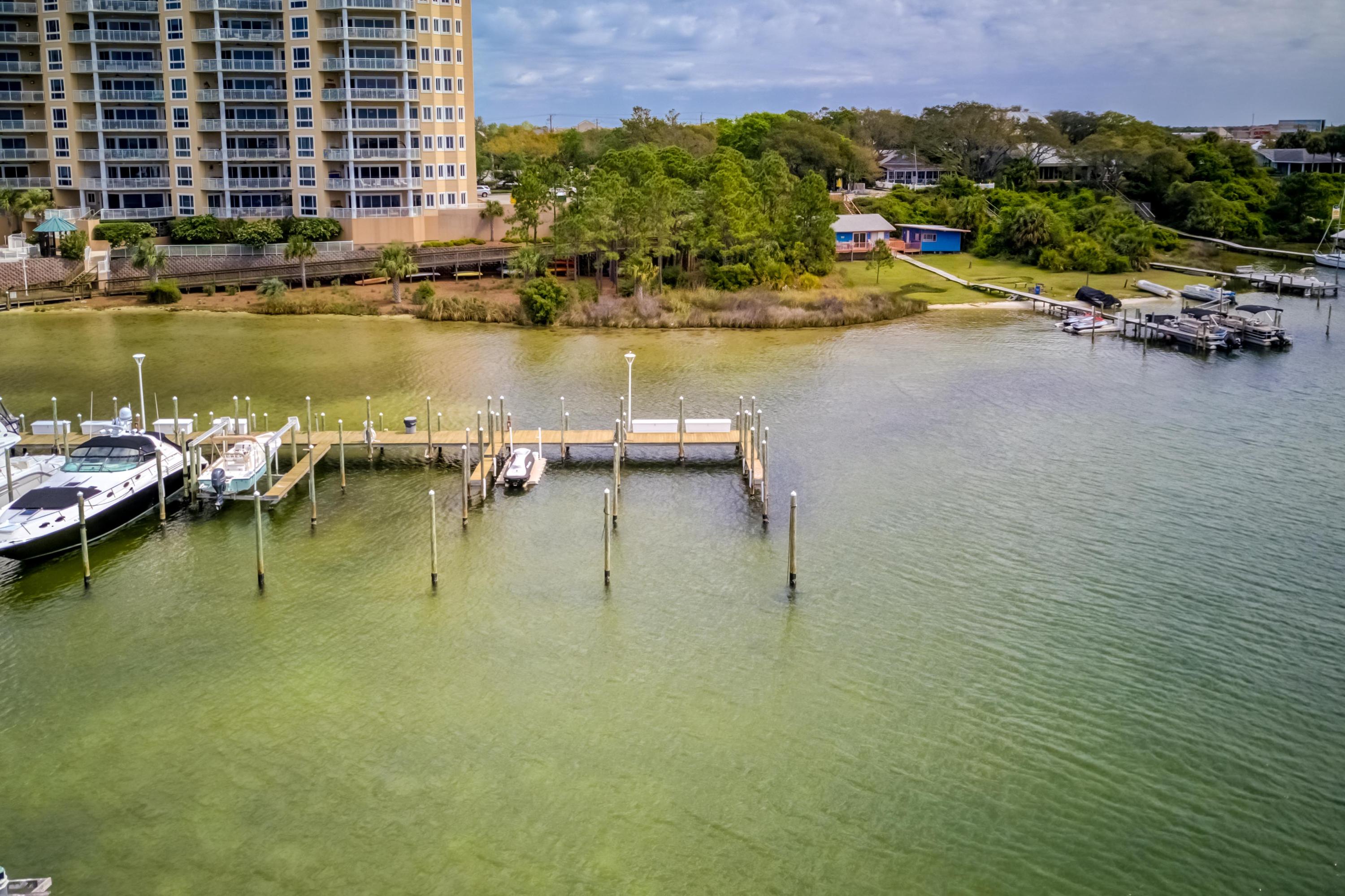 GRAND HARBOR - Residential