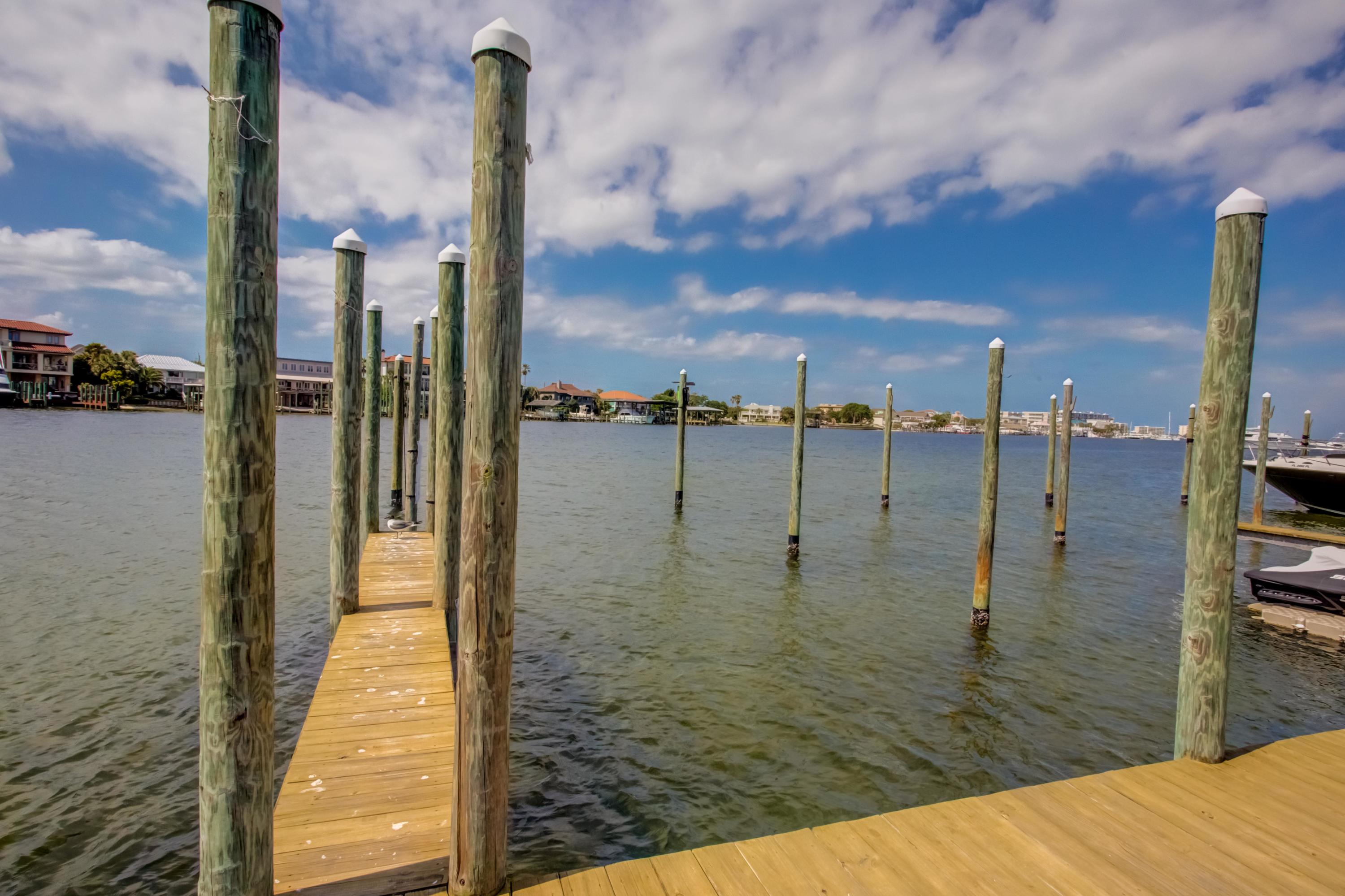 GRAND HARBOR - Residential