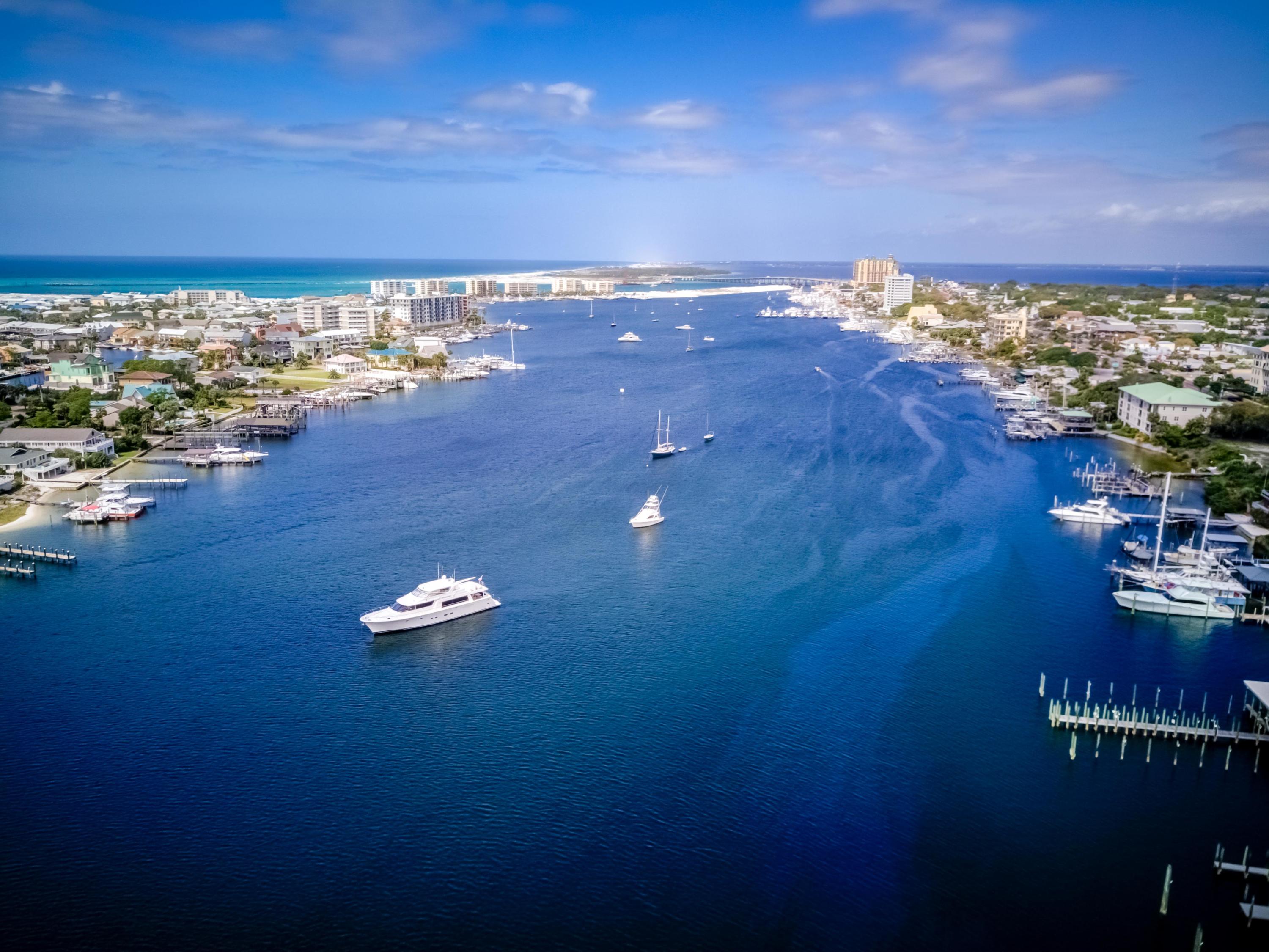 GRAND HARBOR - Residential