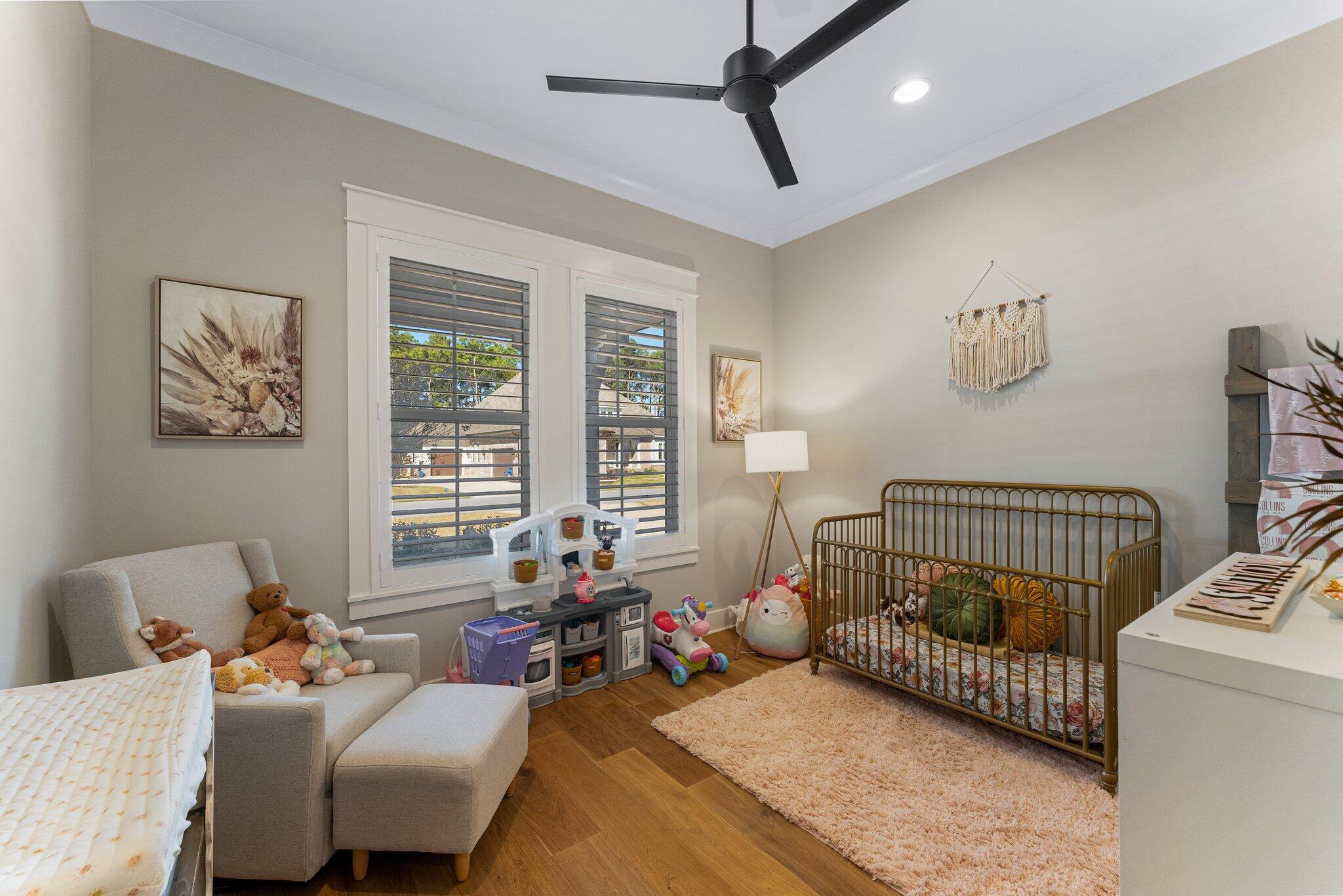 HUNTERS RUN - Residential