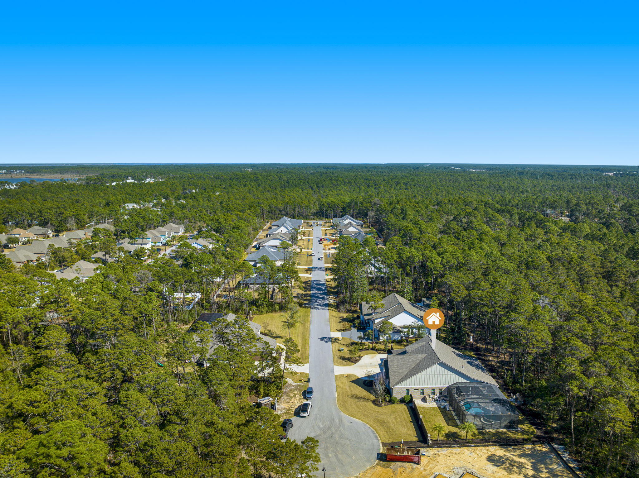 HUNTERS RUN - Residential