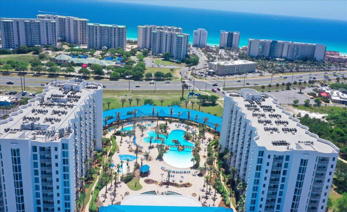 THE PALMS OF DESTIN - Residential