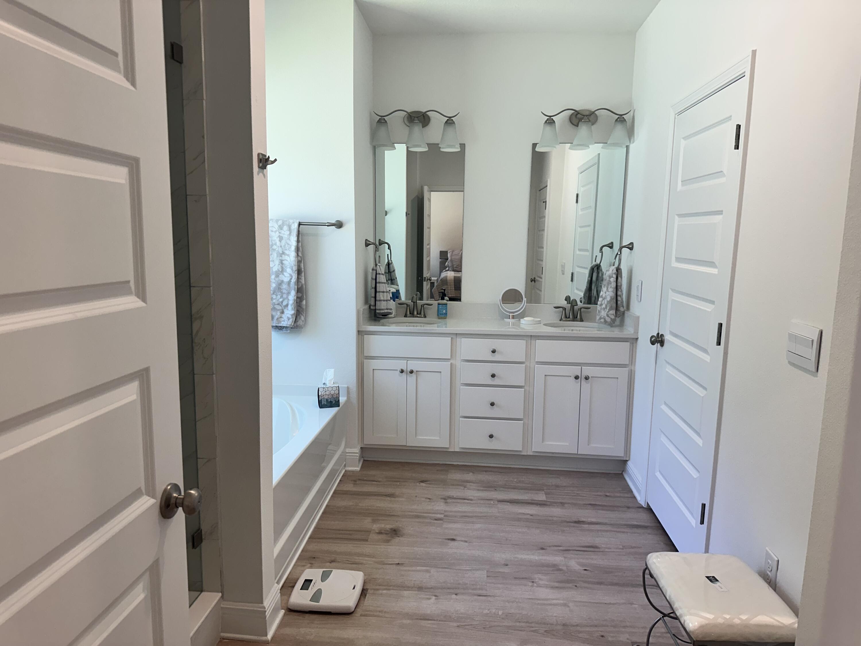 SEA DRIFT - Residential Lease