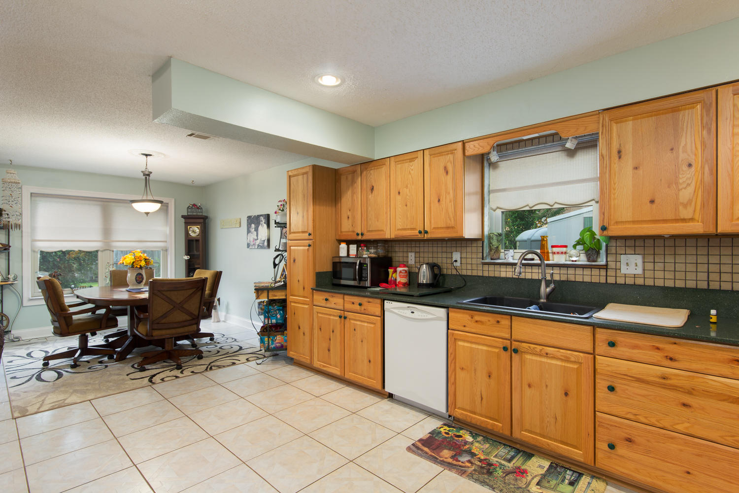 CHATEAU PRES DE LA MER - Residential