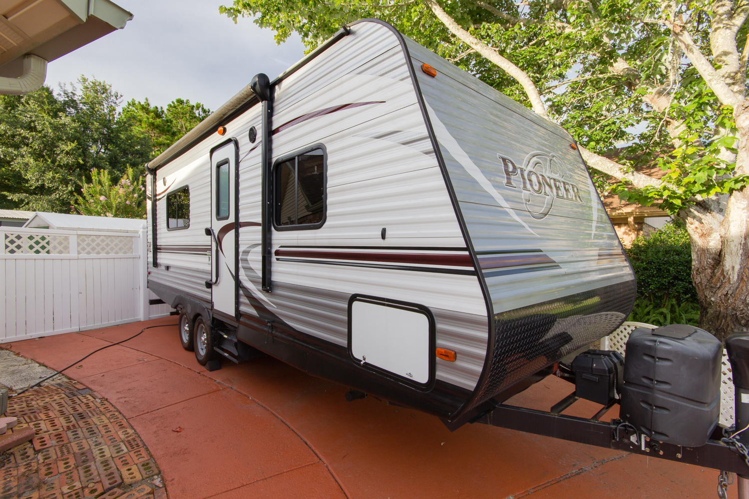 CHATEAU PRES DE LA MER - Residential