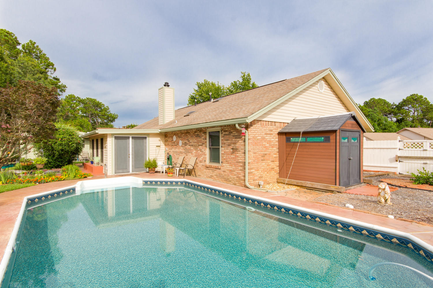 CHATEAU PRES DE LA MER - Residential