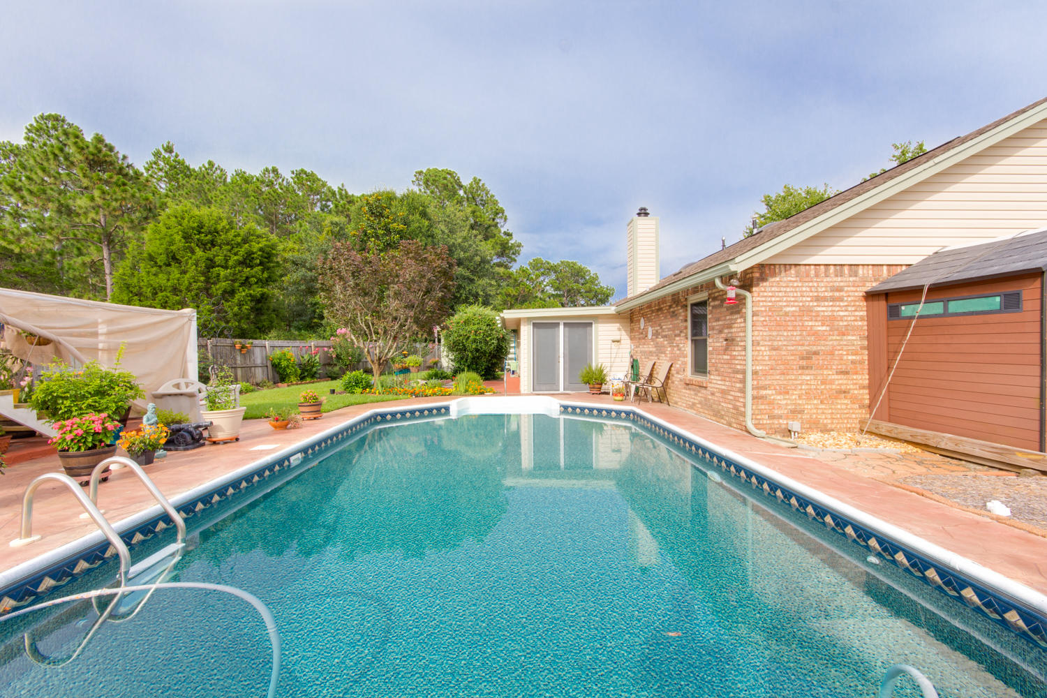 CHATEAU PRES DE LA MER - Residential