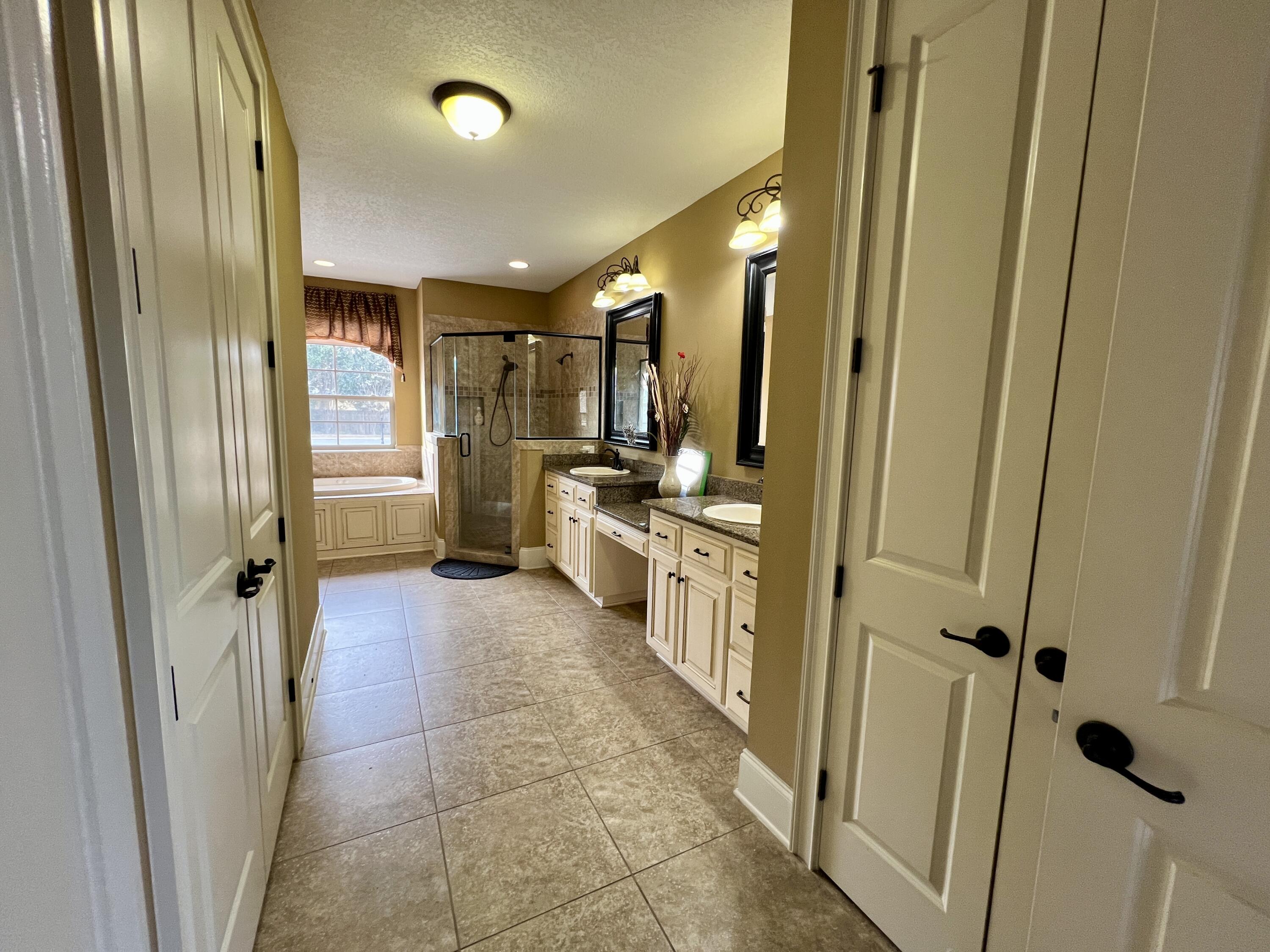 HERITAGE PARK - Residential