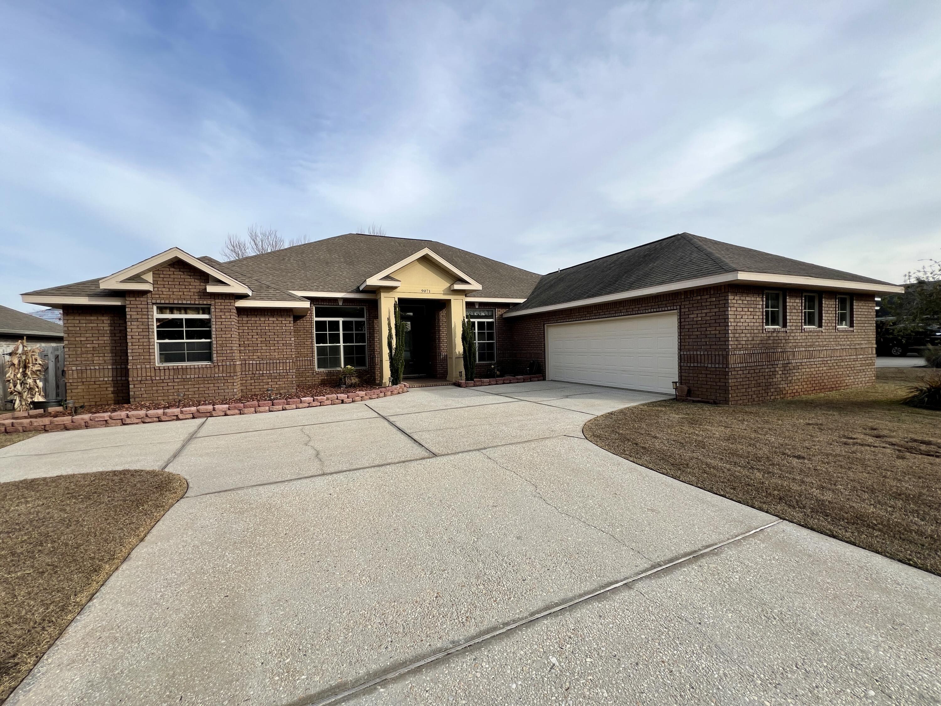 HERITAGE PARK - Residential