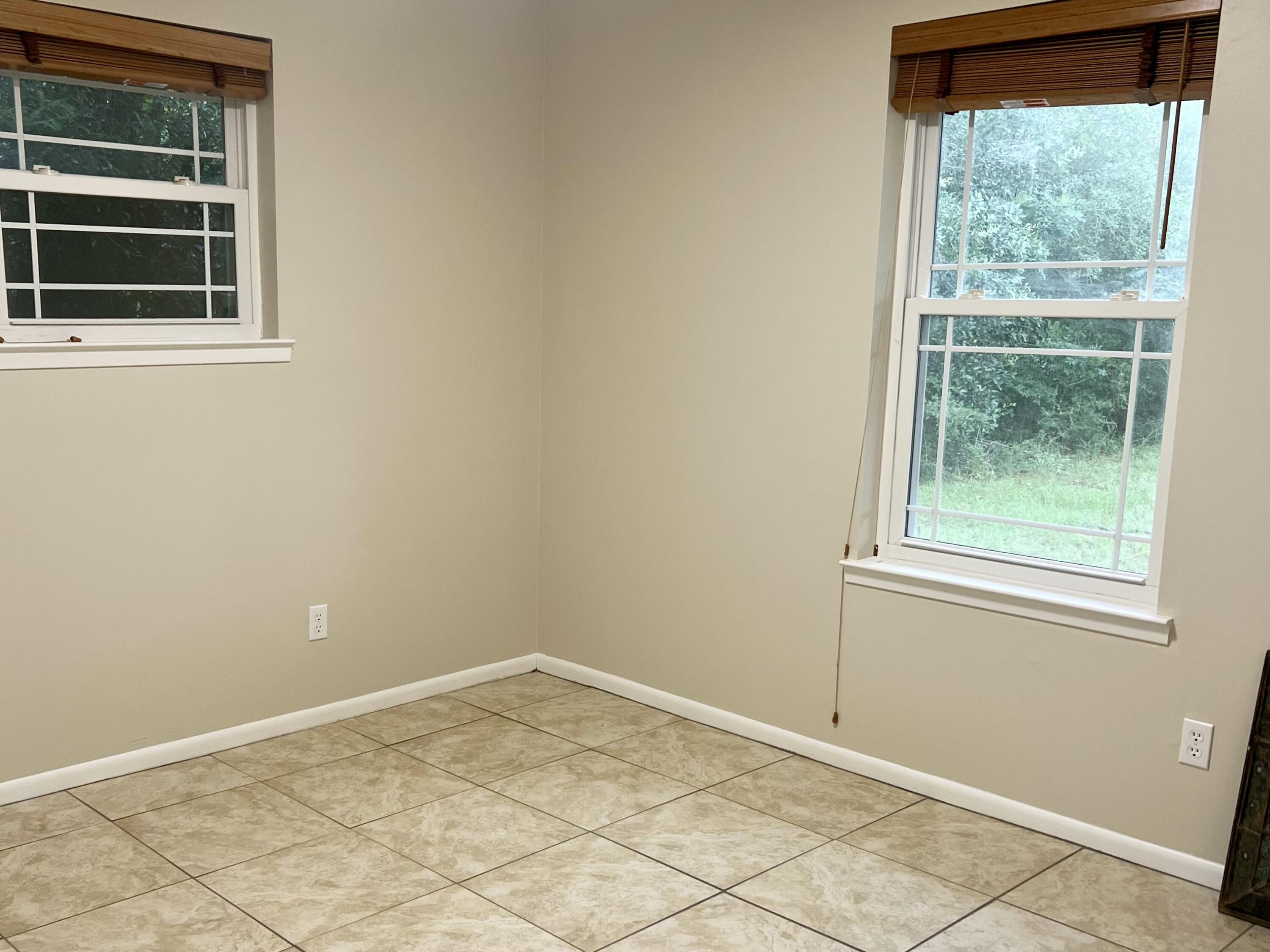 n/a - Residential Lease