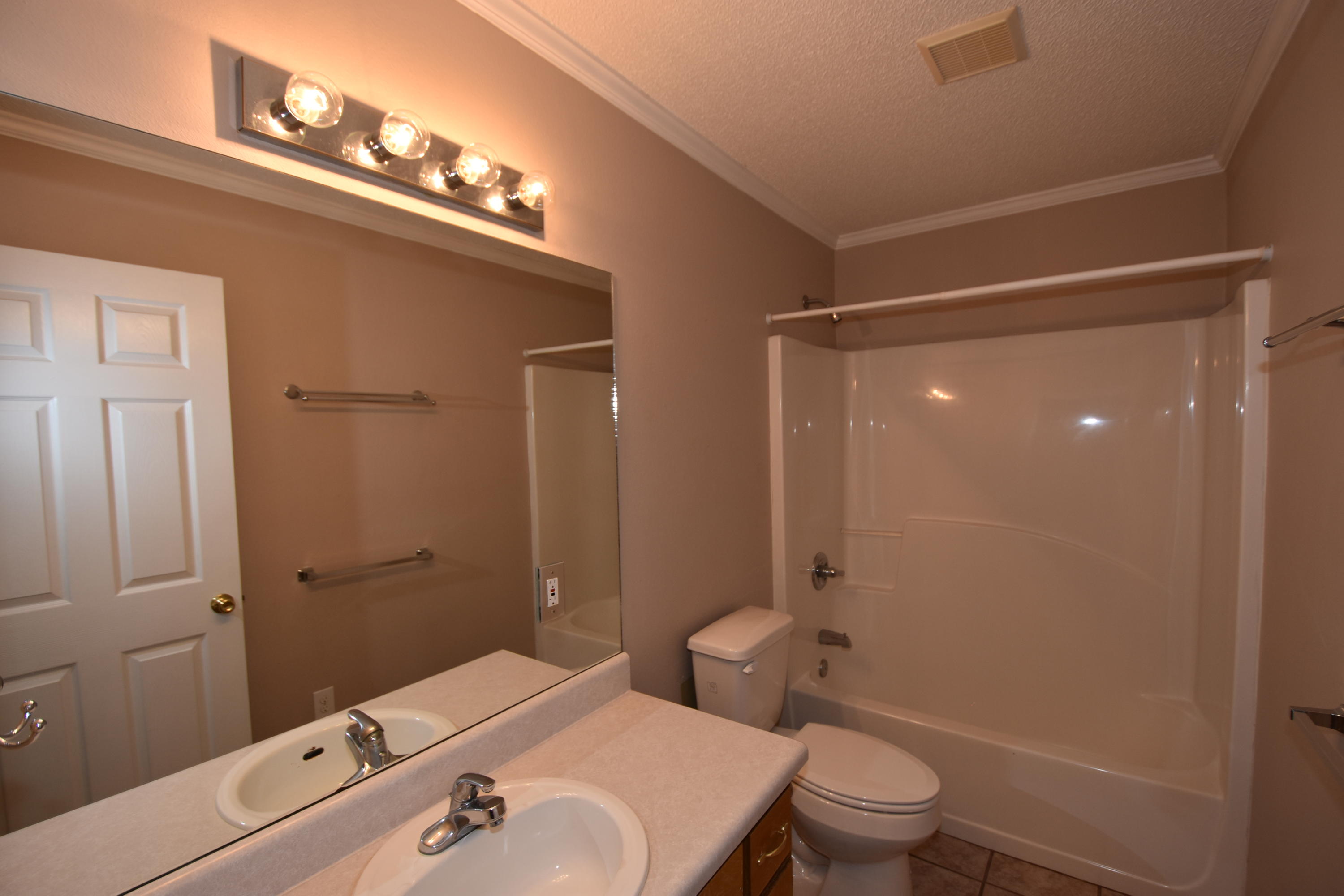 NORTHLAKES S/D PH 1 - Residential