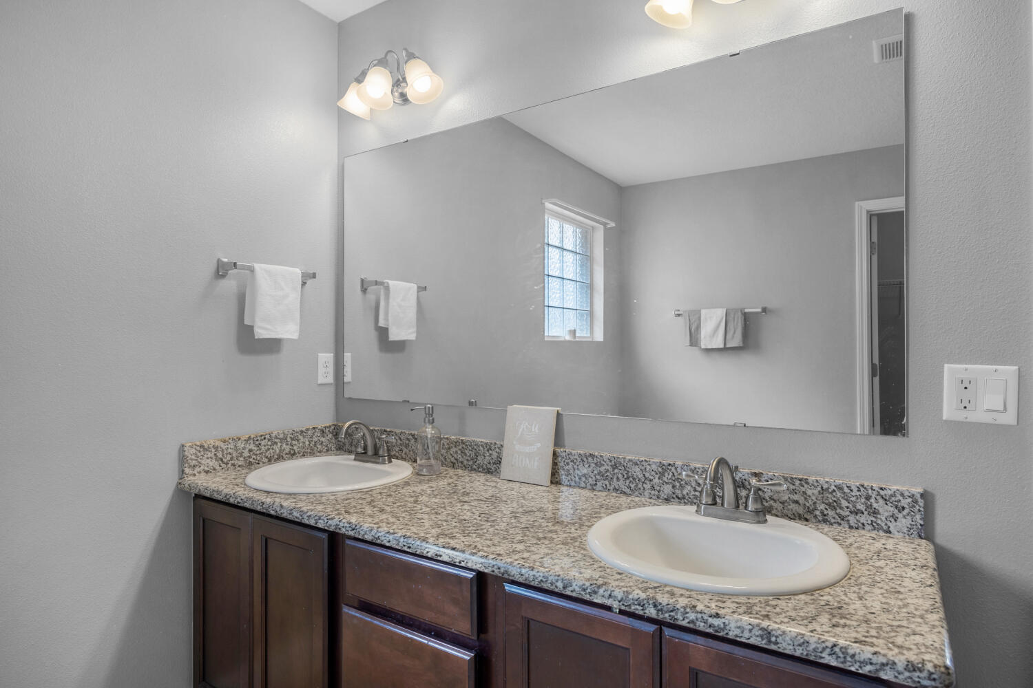 DUGGAN POND ESTATES - Residential