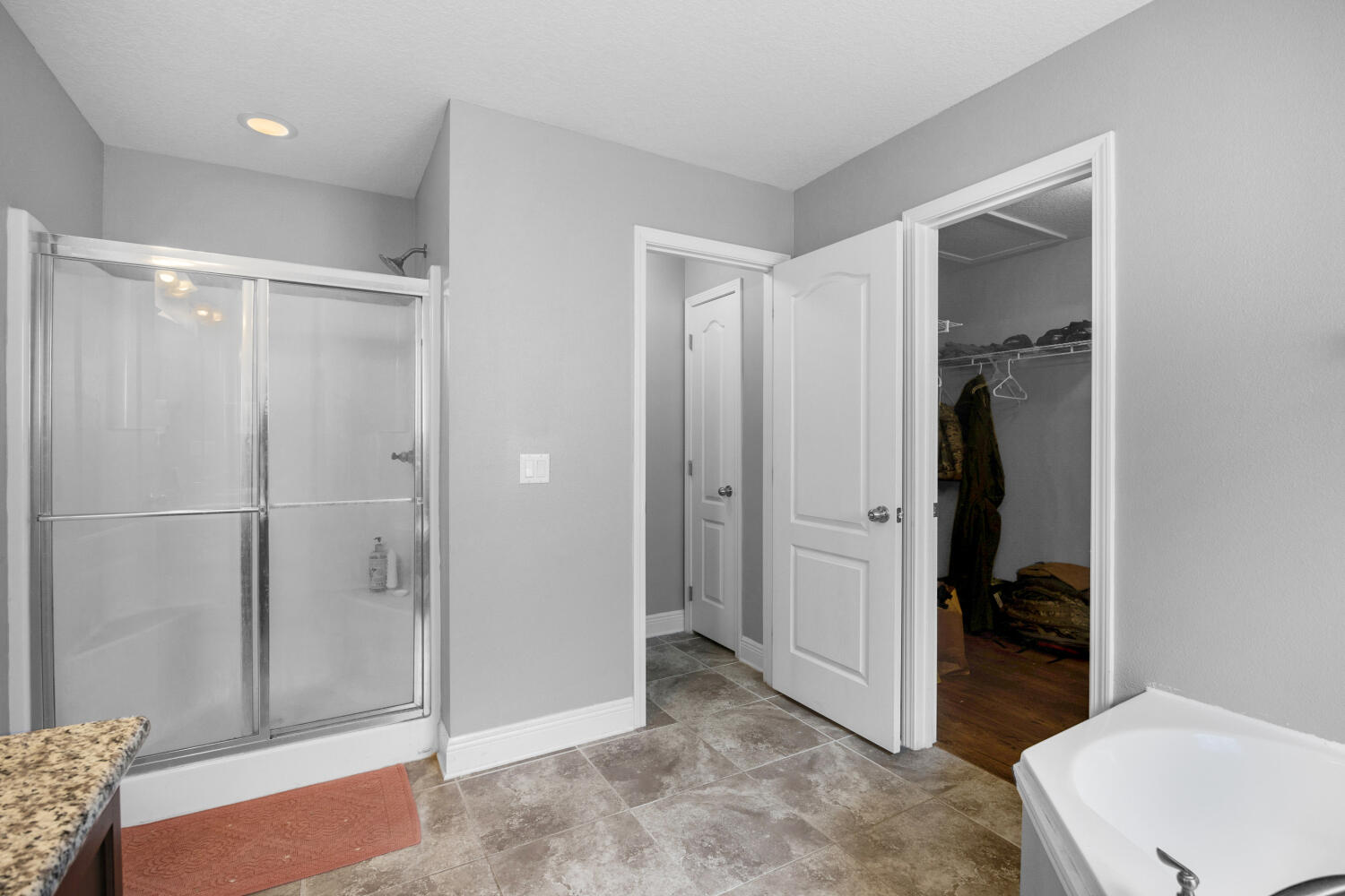 DUGGAN POND ESTATES - Residential