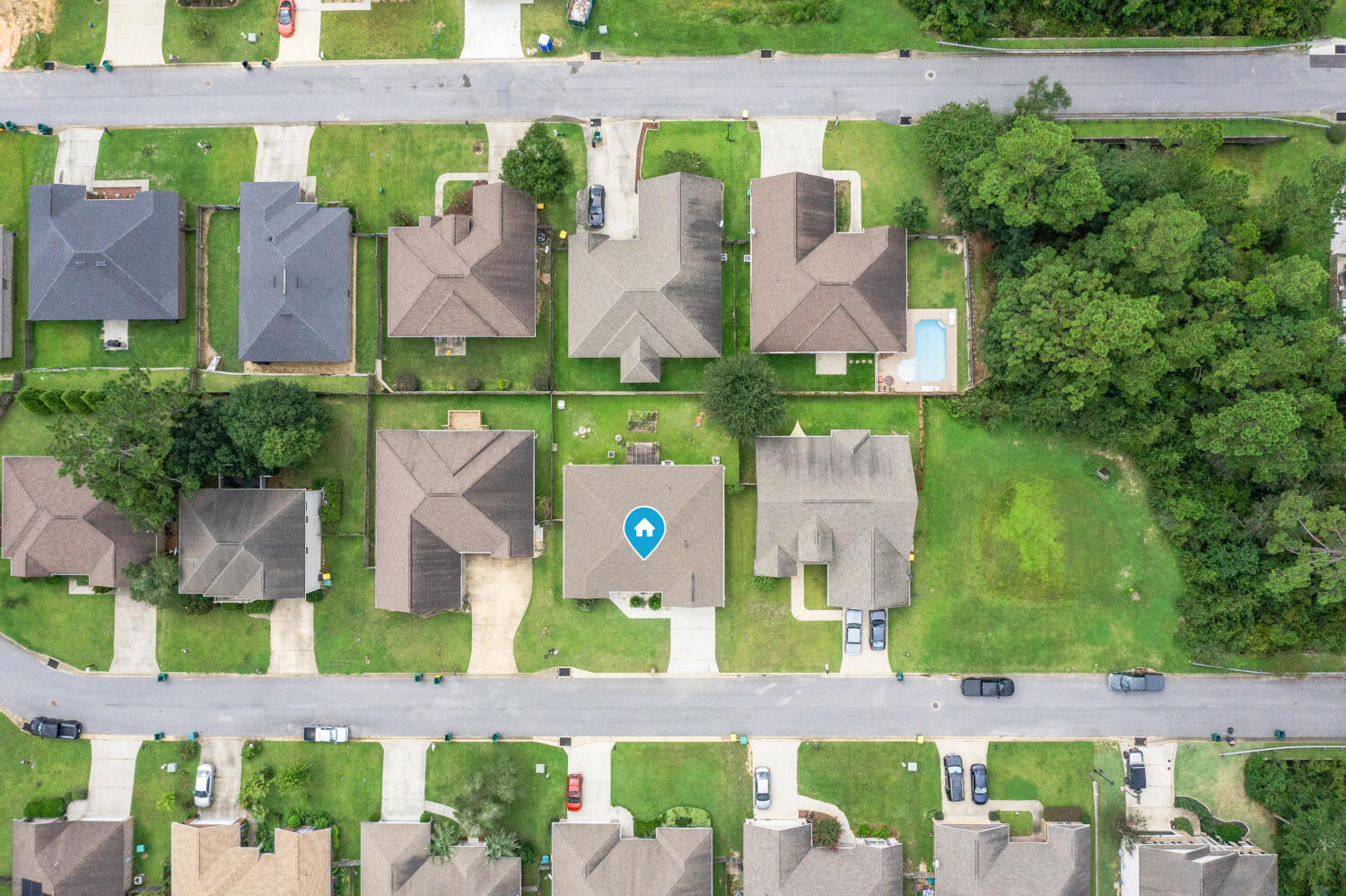 DUGGAN POND ESTATES - Residential