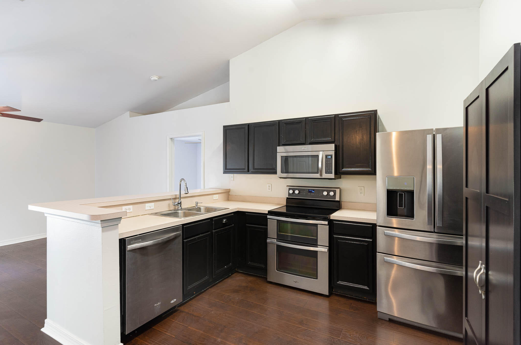 RIDGE CREST PH II - Residential