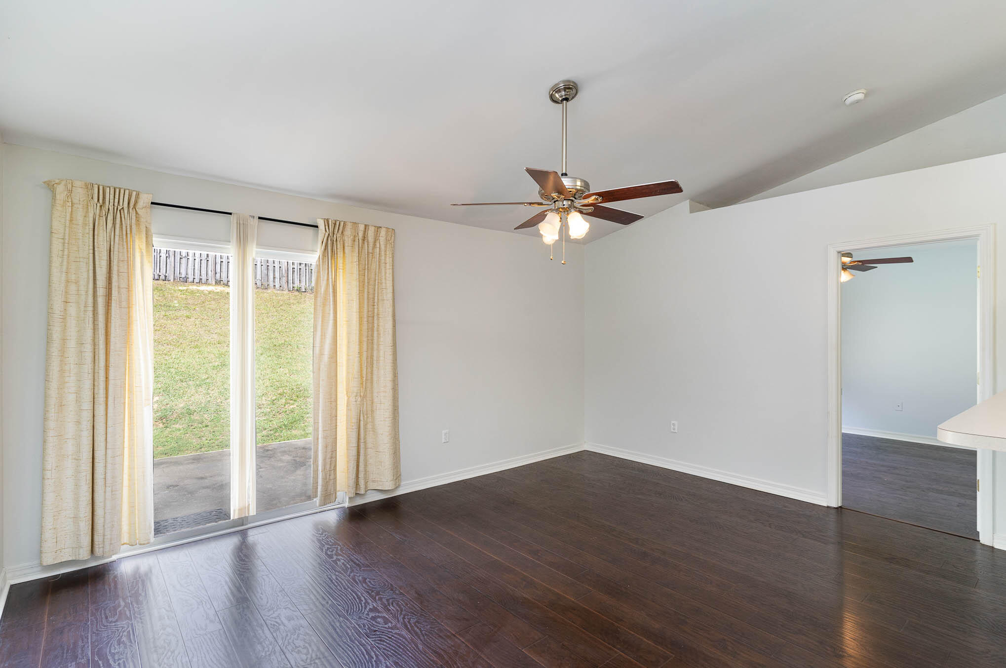 RIDGE CREST PH II - Residential