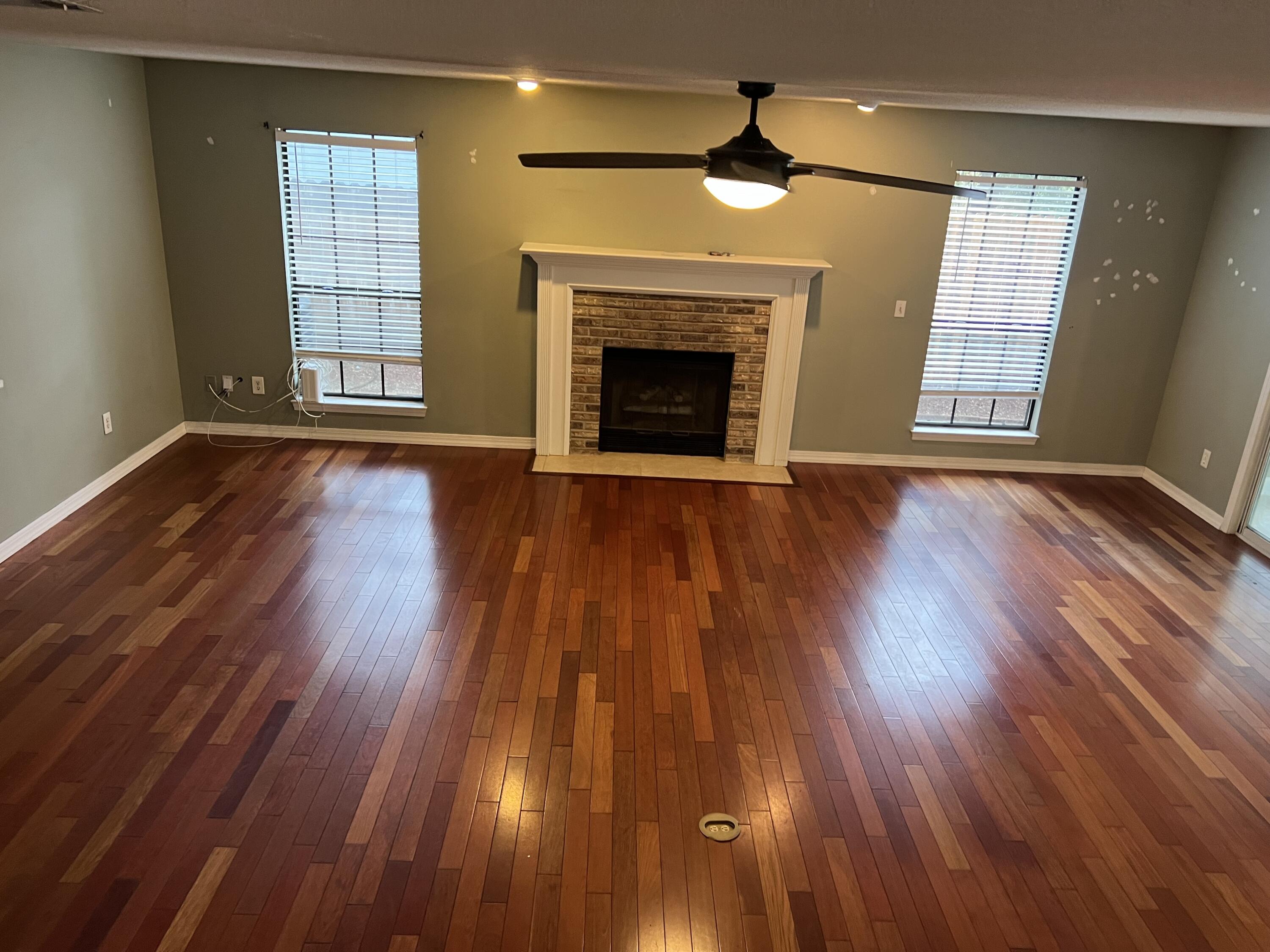 WOODLANDS - Residential