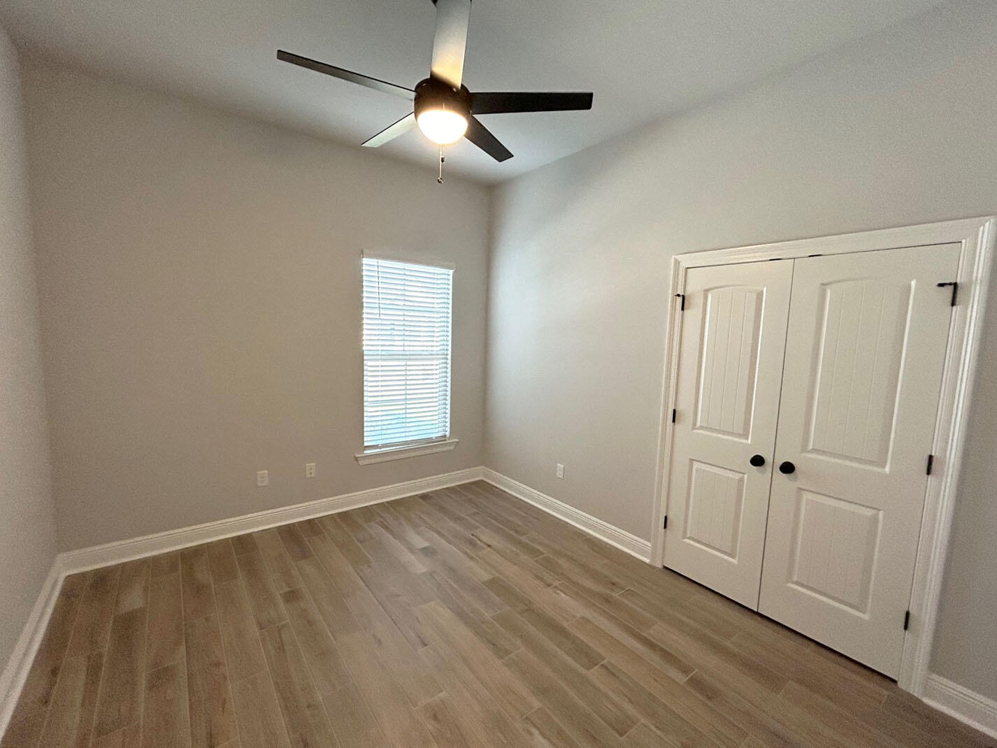HAMMOCK BAY - STARBURST - Residential