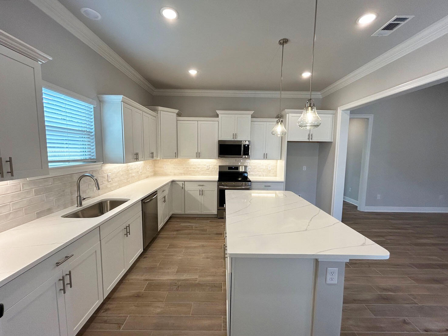 HAMMOCK BAY - STARBURST - Residential