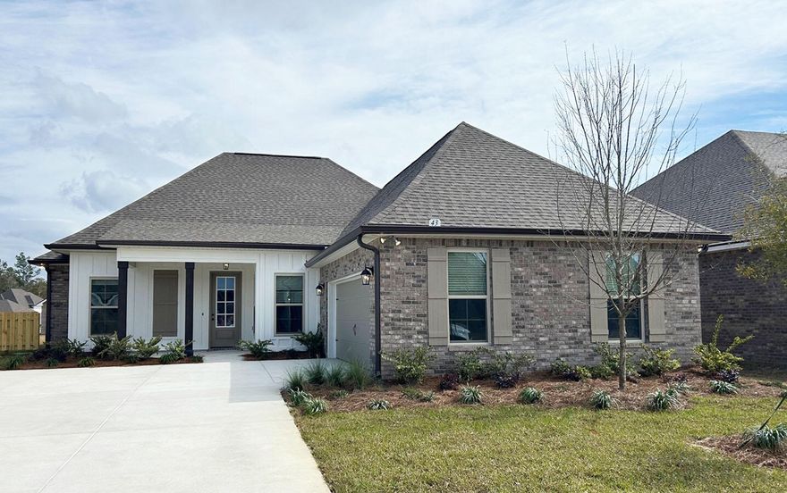 Awesome builder rate plus FREE refrigerator. Restrictions apply.The HENRI III G in Starburst at Hammock Bay community offers a 4BR, 3BA, open design. Upgrades added (list attached). Features: separate vanities, garden tub, separate custom tiled shower, and walk-in closet in master bath, tray ceiling in master bed, sitting area in bed 3, kitchen island, walk-in pantry, covered porches, crown molding, recessed lighting, smart connect Wi-Fi thermostat, smoke/carbon monoxide detectors, landscaping package, architectural 30-year shingles, flood lights, and more!Energy Efficient Features: water heater, kitchen appliance package with electric range, vinyl low E windows, and more! Energy Star Partner.