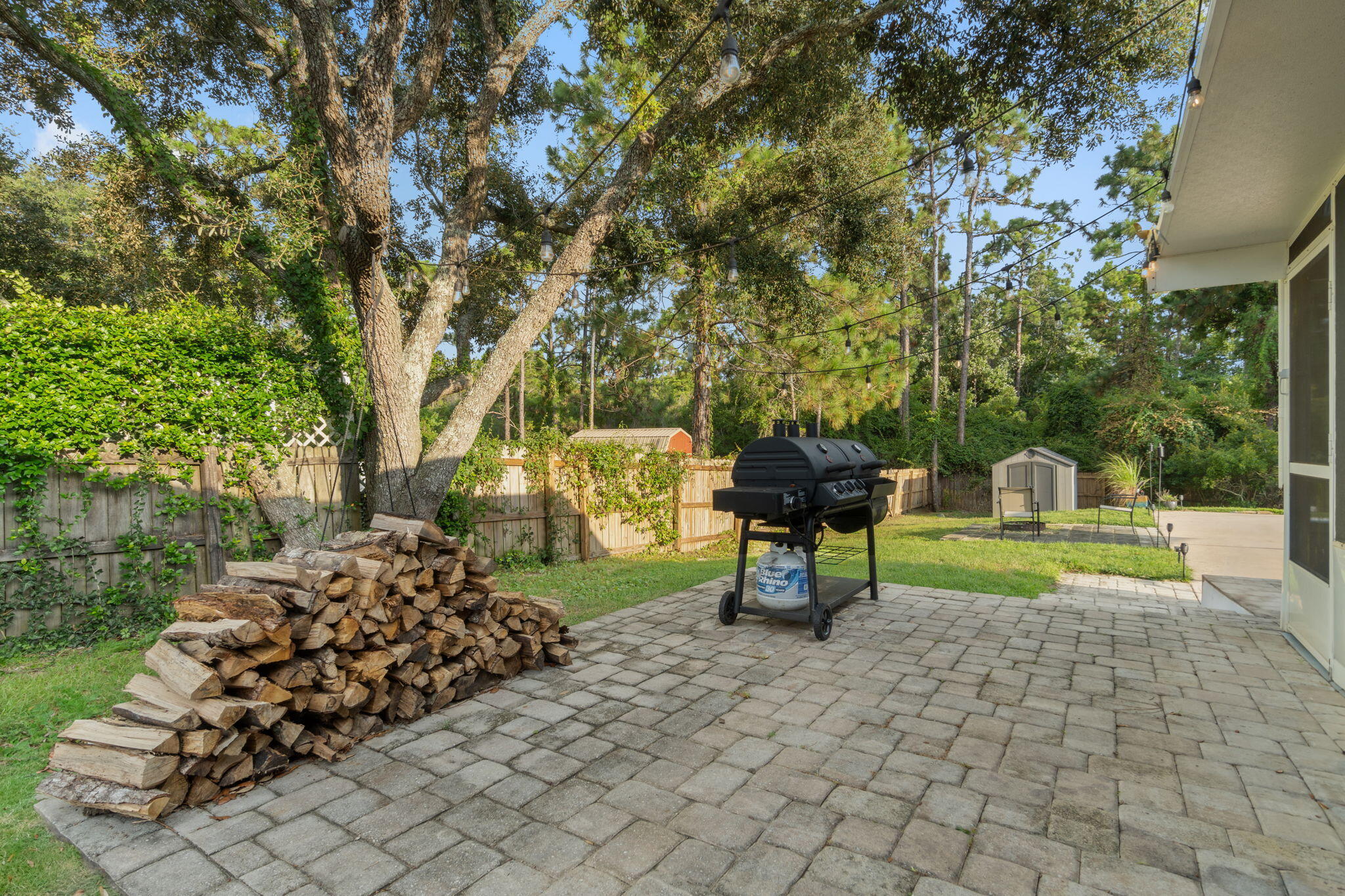 HOLLEY BY THE SEA - Residential