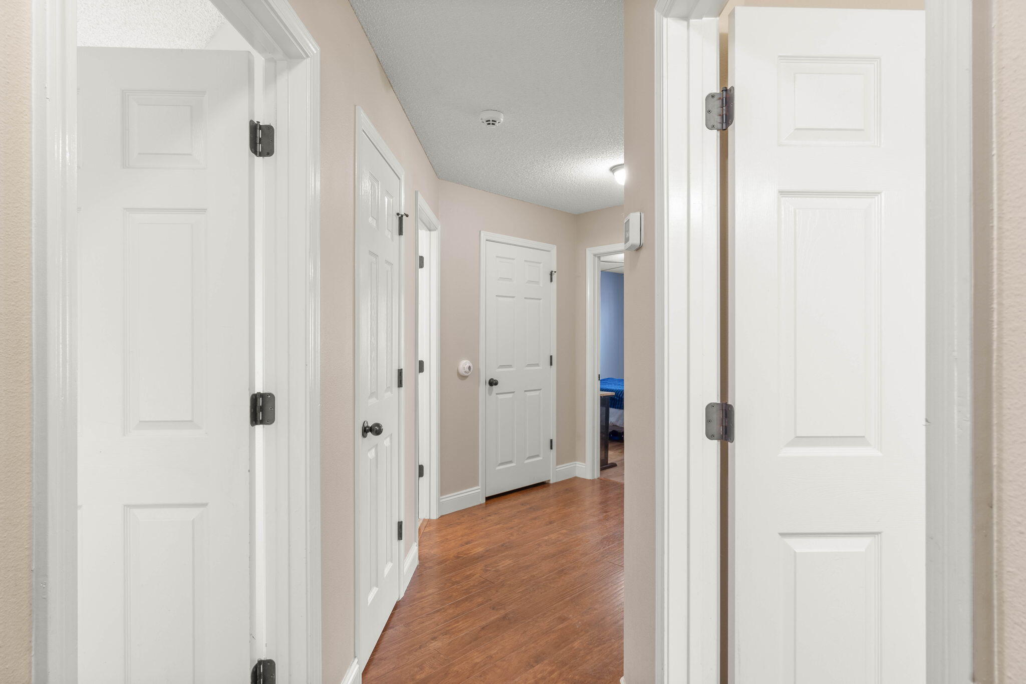 HOLLEY BY THE SEA - Residential