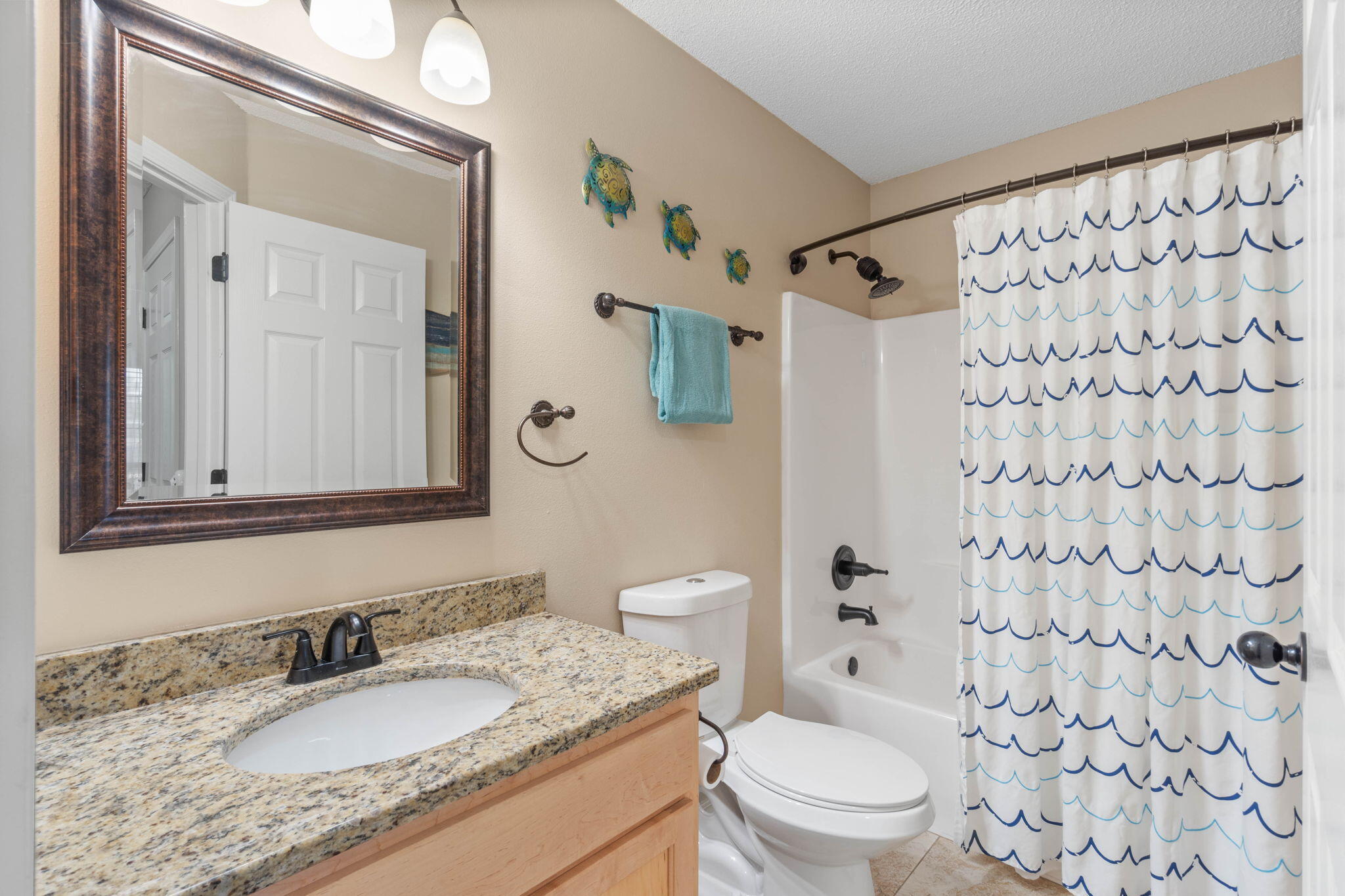 HOLLEY BY THE SEA - Residential