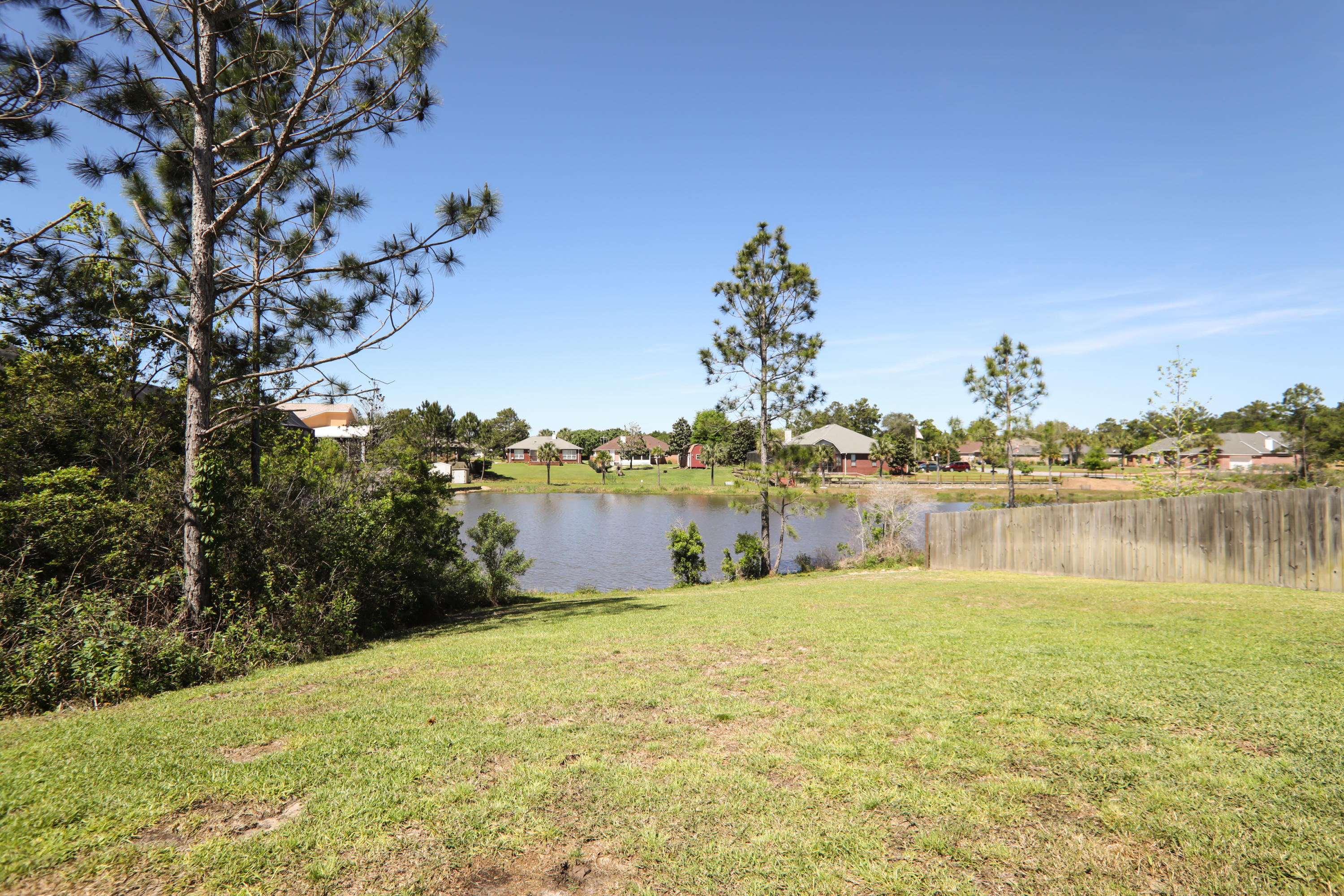 CREEKS EDGE THE - Residential