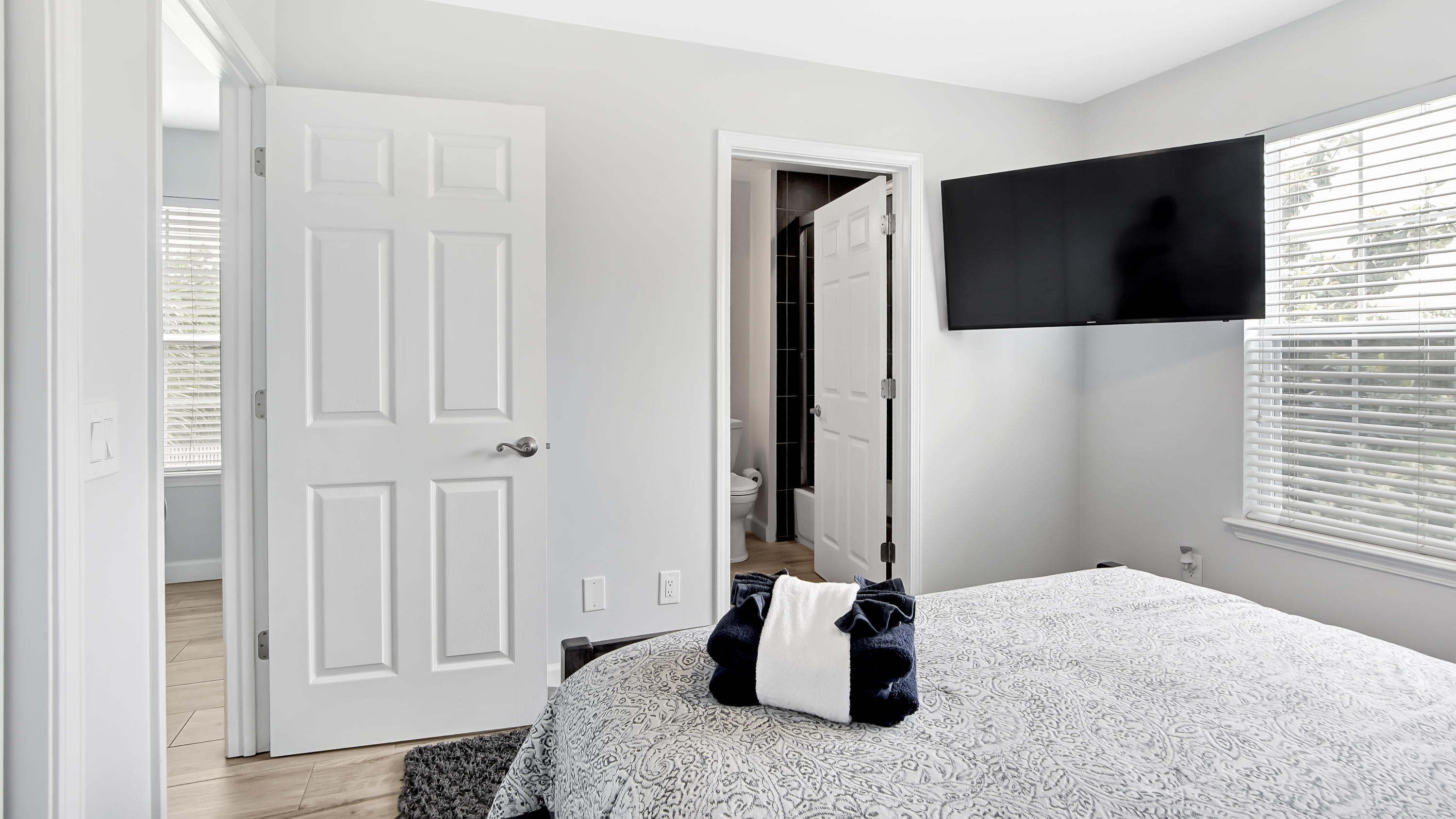 SUMMERLAKE TOWNHOMES - Residential