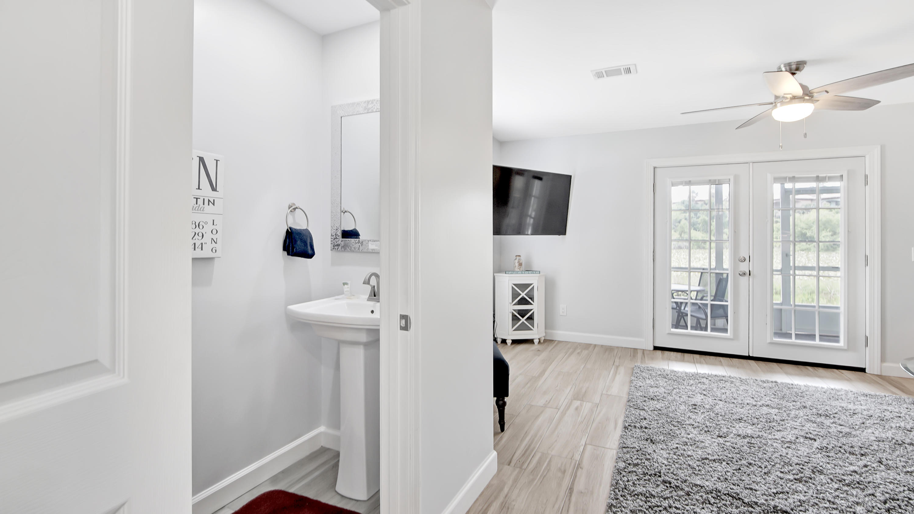 SUMMERLAKE TOWNHOMES - Residential