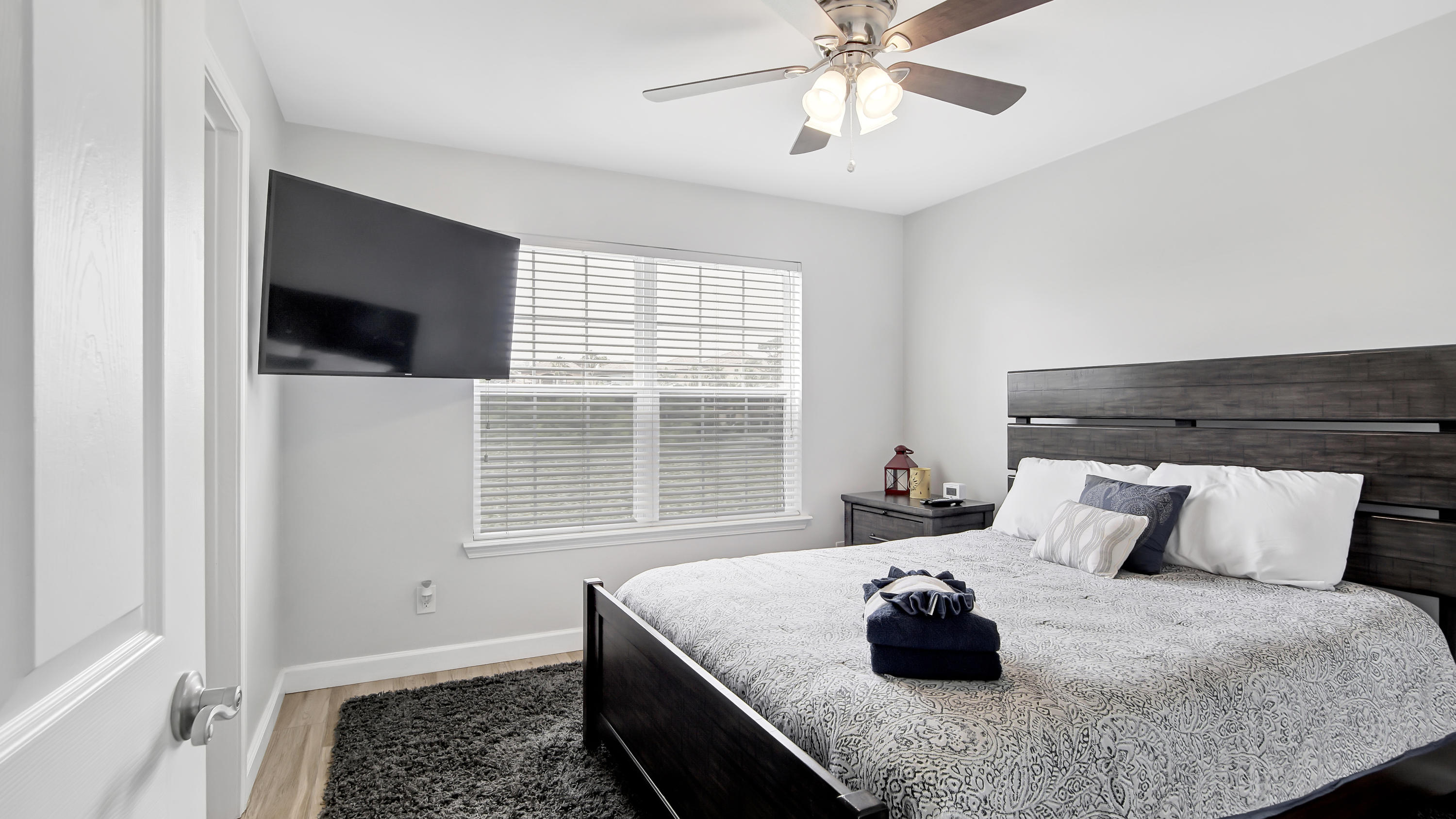 SUMMERLAKE TOWNHOMES - Residential