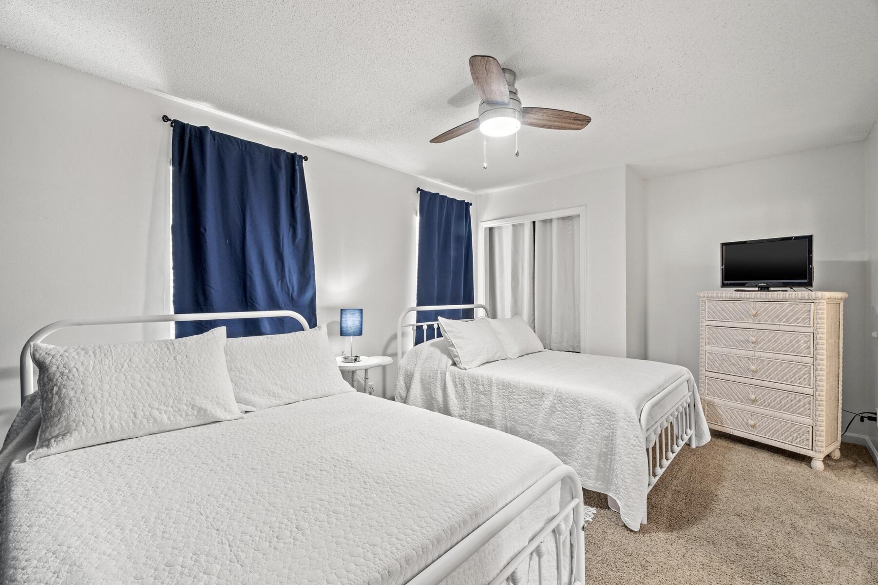 SUMMER PLACE - Residential