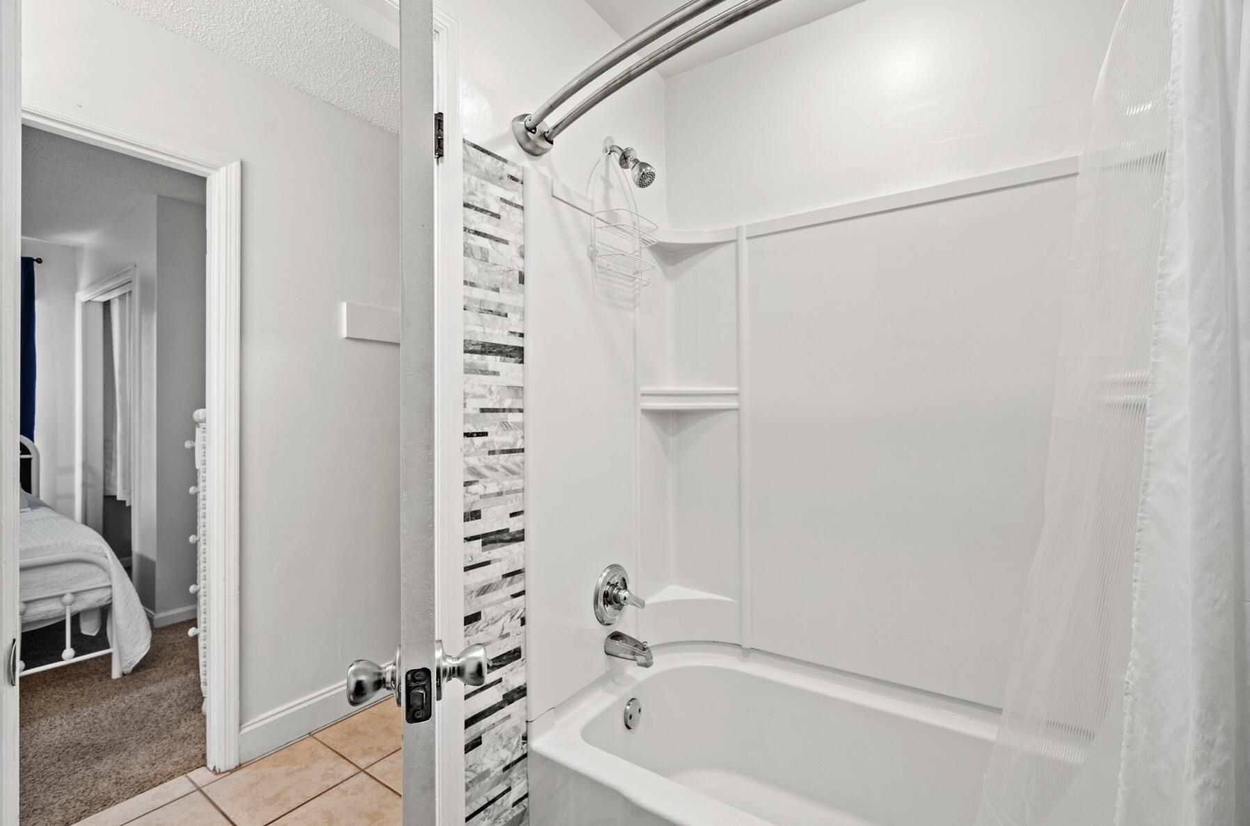 SUMMER PLACE - Residential