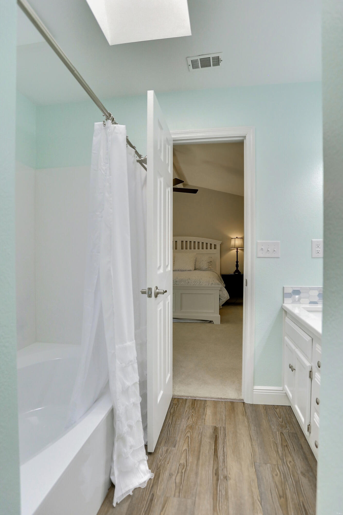 CARIBBEAN VILLAGE WEST - Residential