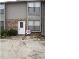 CONVENIENTLY LOCATED NEAR SCHOOLS AND MALL.