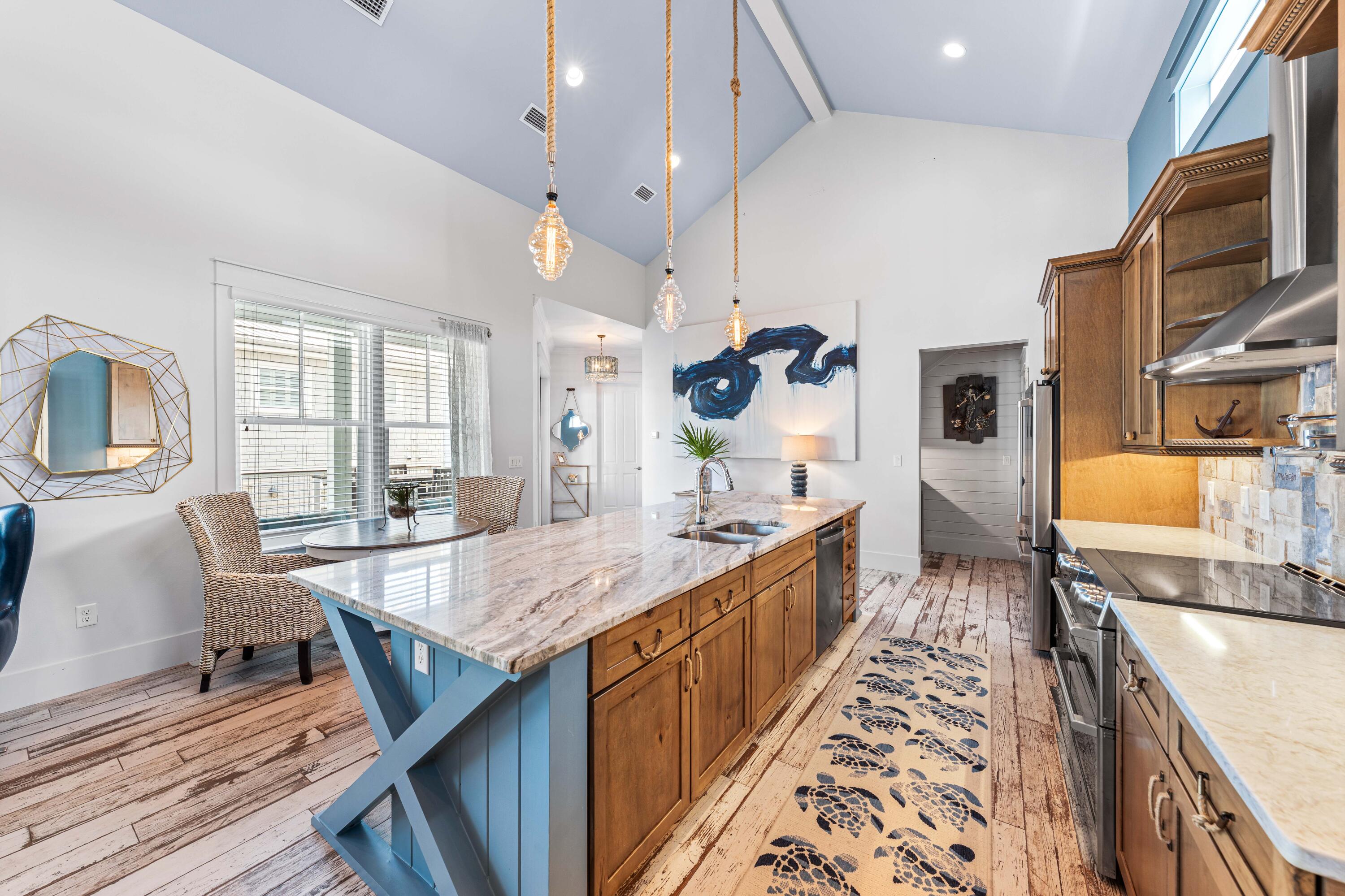 EASTERN LAKE S/D - Residential