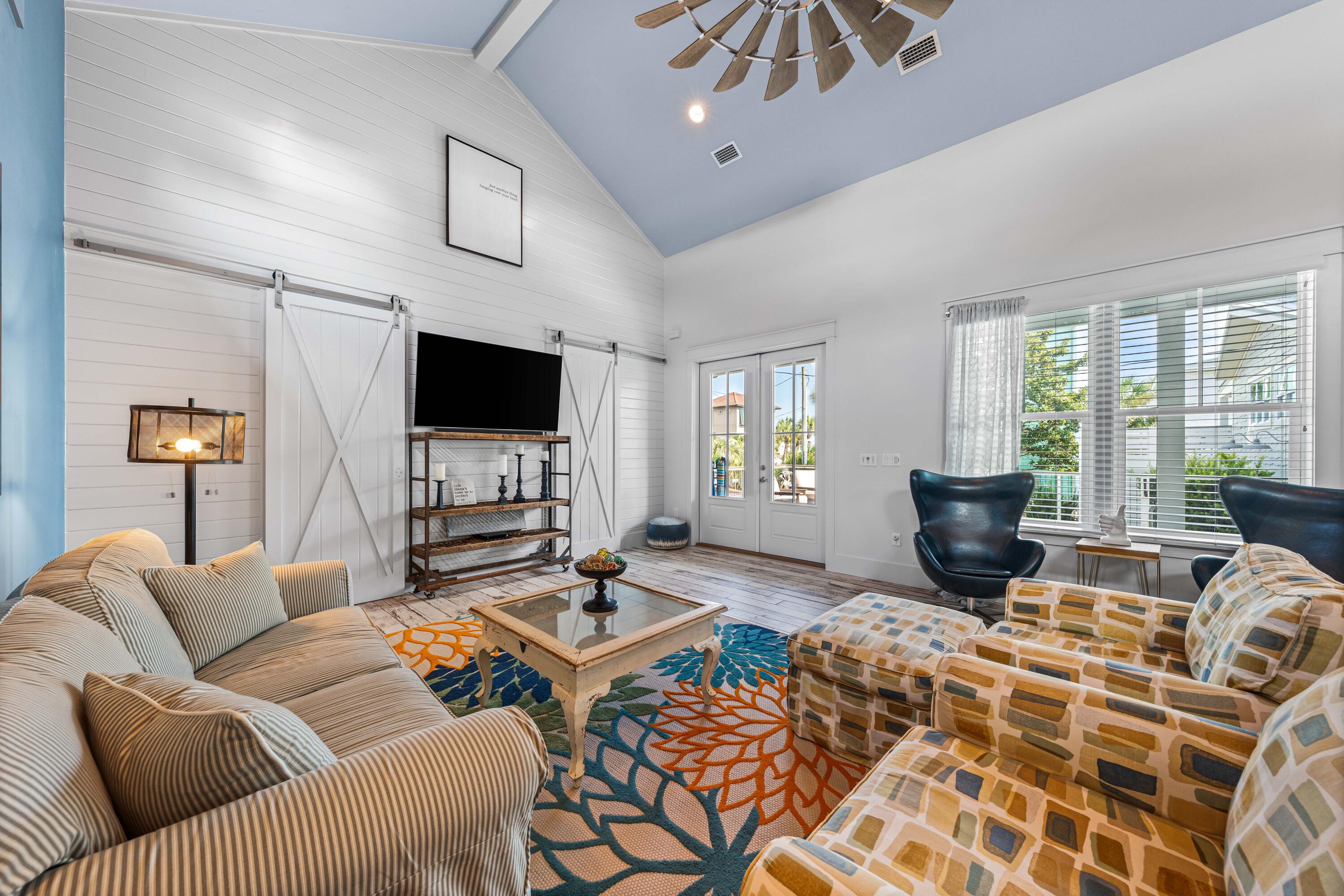 EASTERN LAKE S/D - Residential