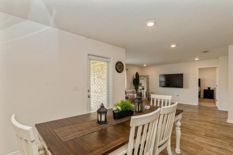 REDSTONE COMMONS - Residential