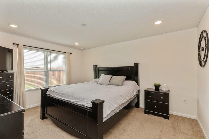 REDSTONE COMMONS - Residential