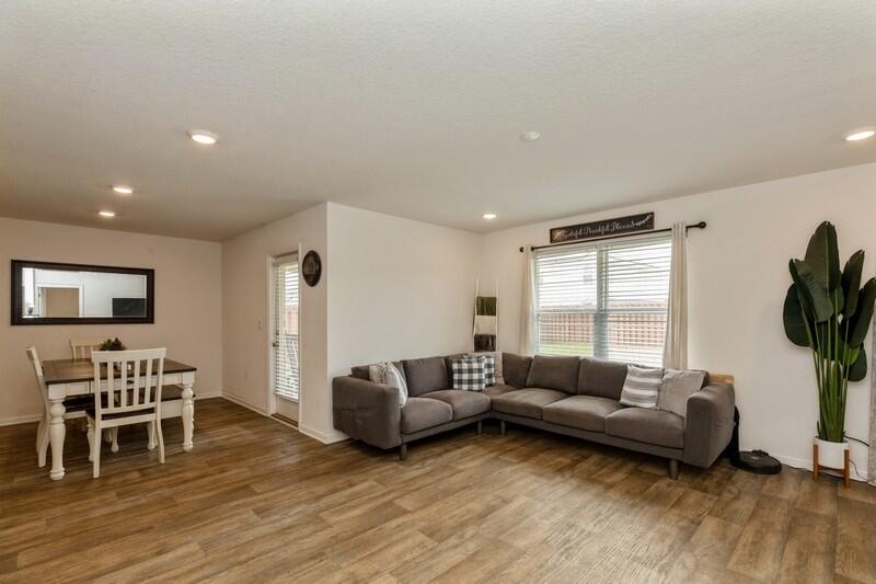 REDSTONE COMMONS - Residential