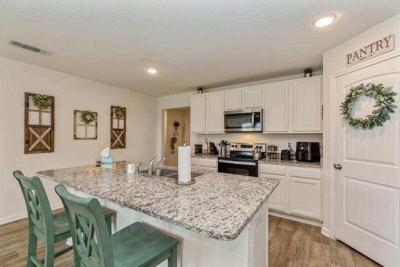 REDSTONE COMMONS - Residential