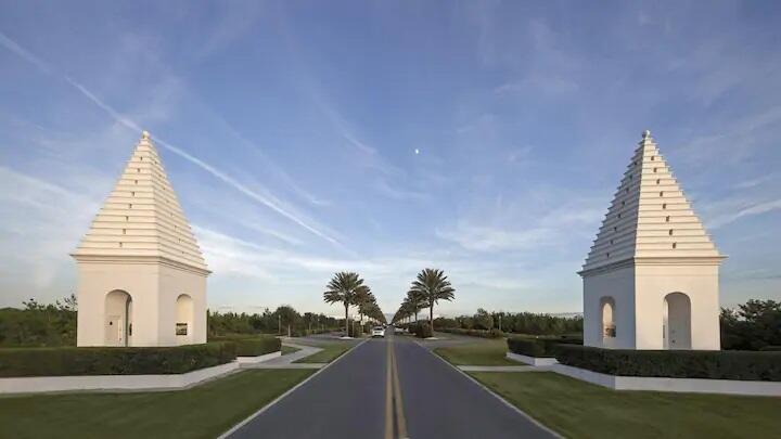 VILLAGE OF SOUTH WALTON BEACH THE - Residential