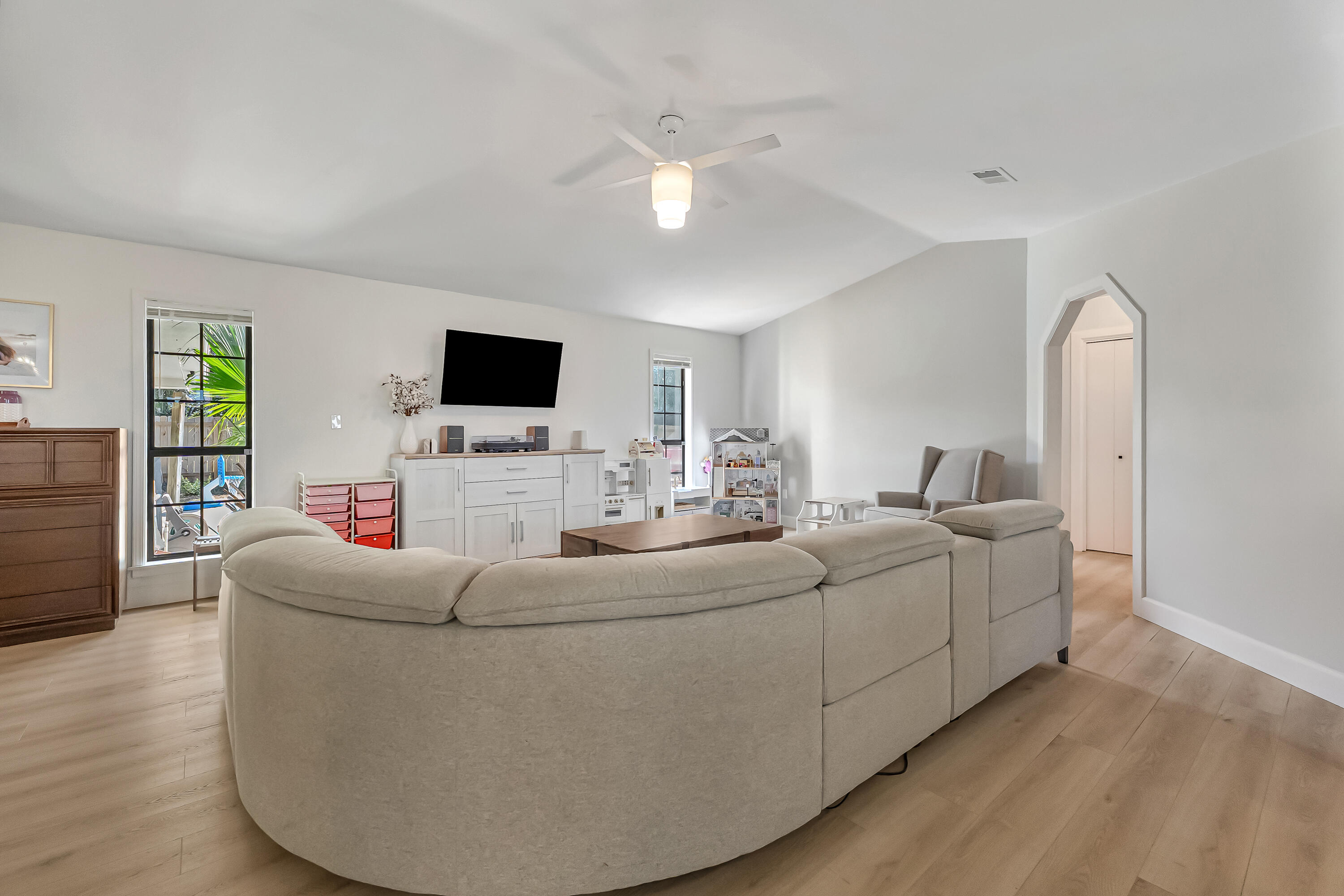 SANDALWOOD - Residential