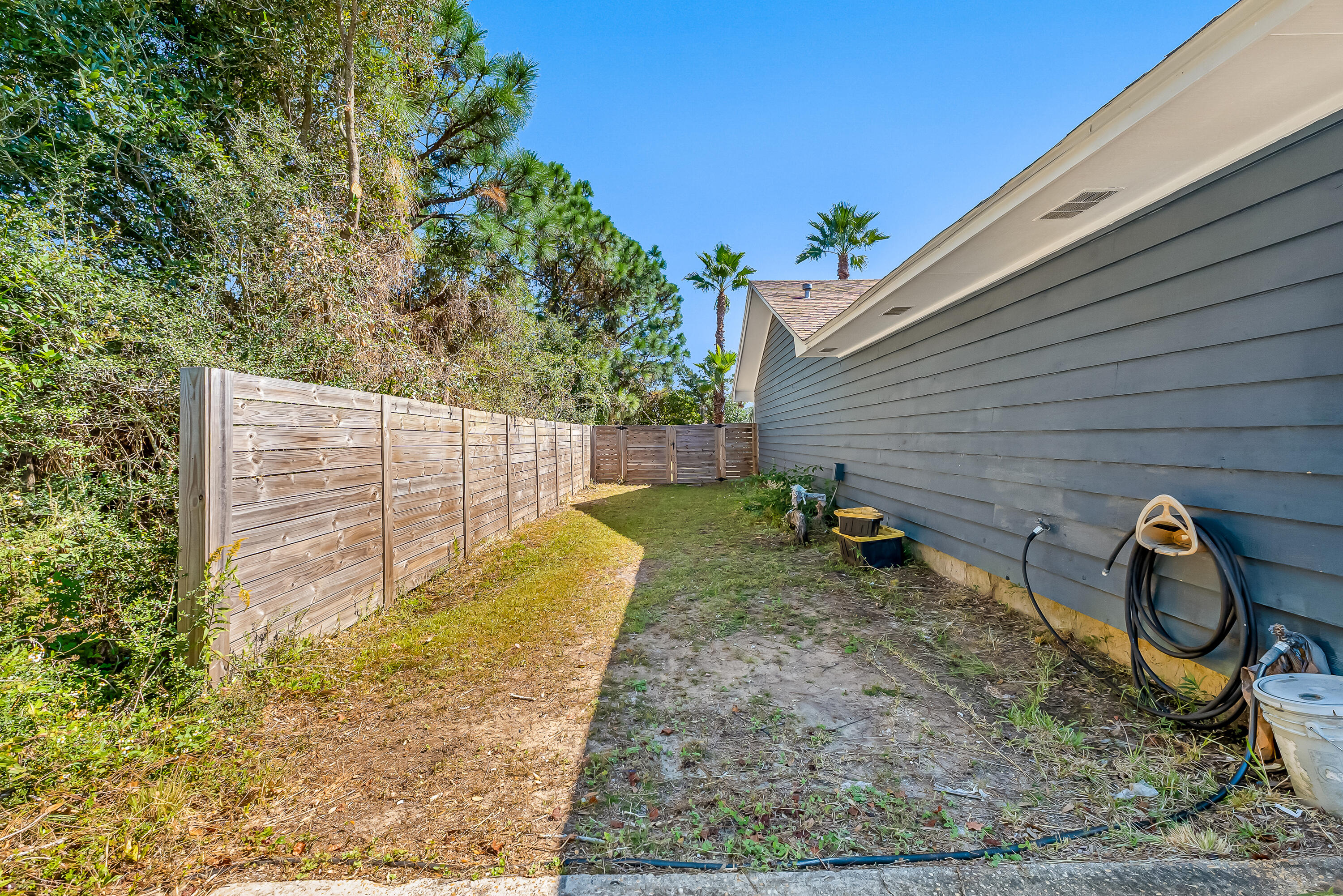 SANDALWOOD - Residential