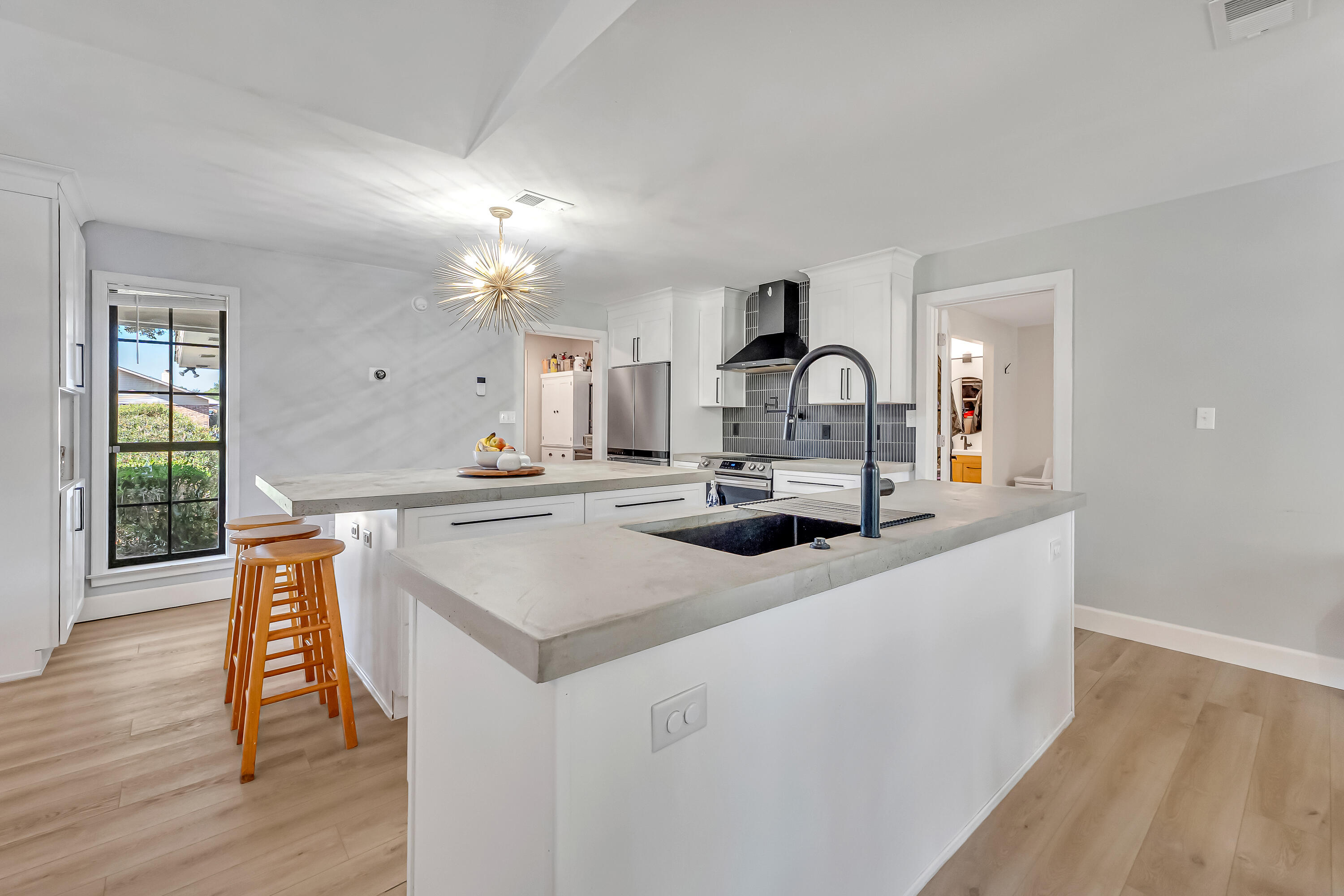 SANDALWOOD - Residential