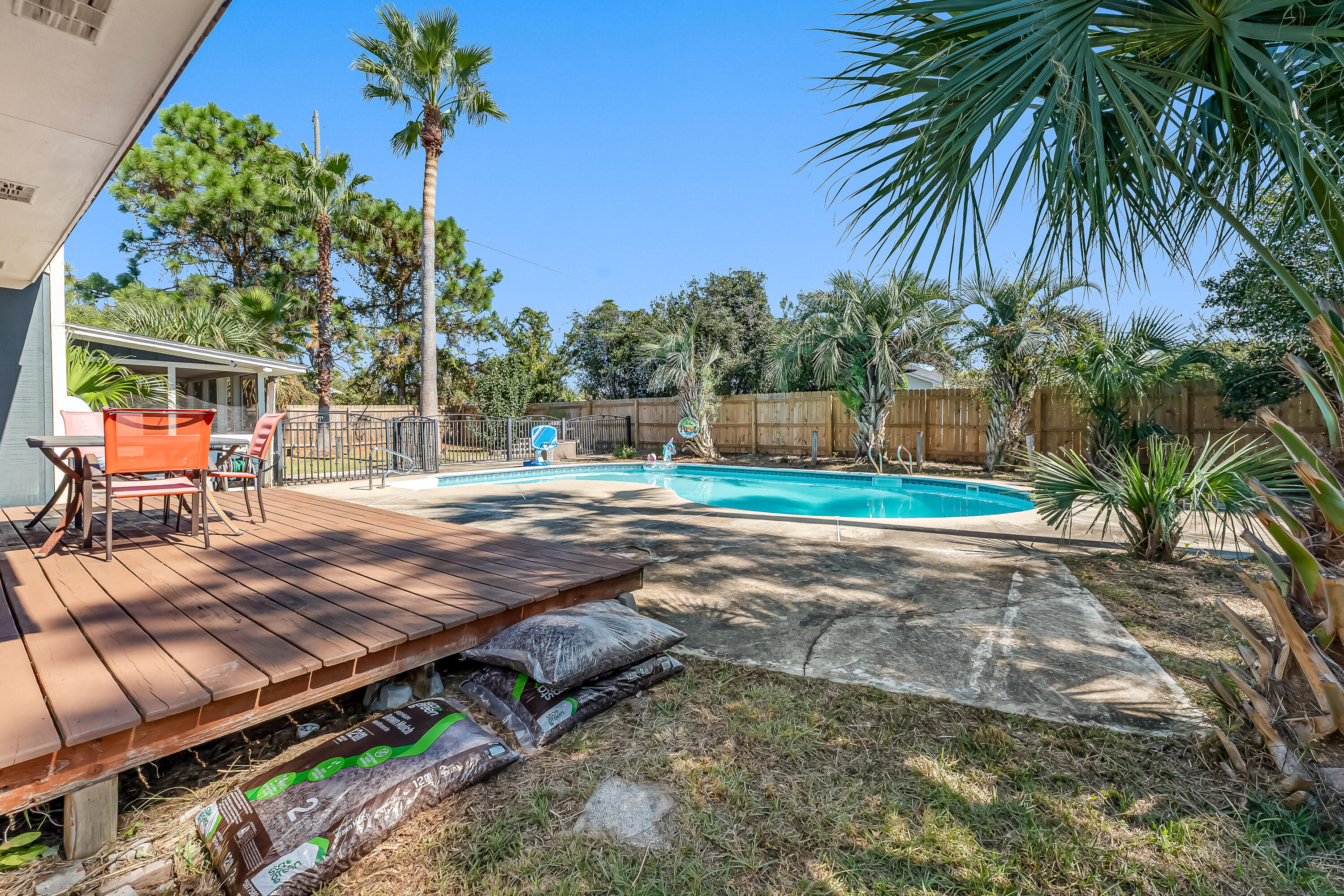SANDALWOOD - Residential