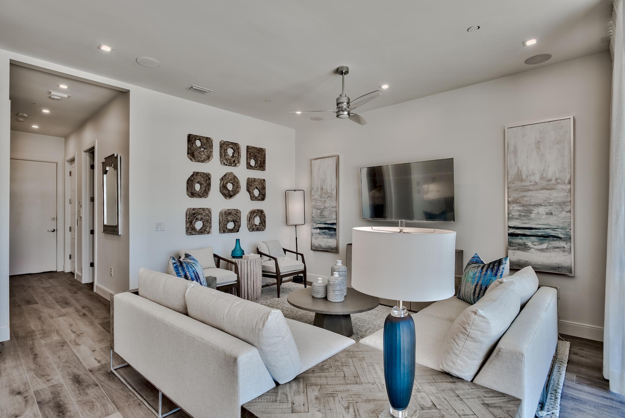 CREST DEVELOPMENT - Residential