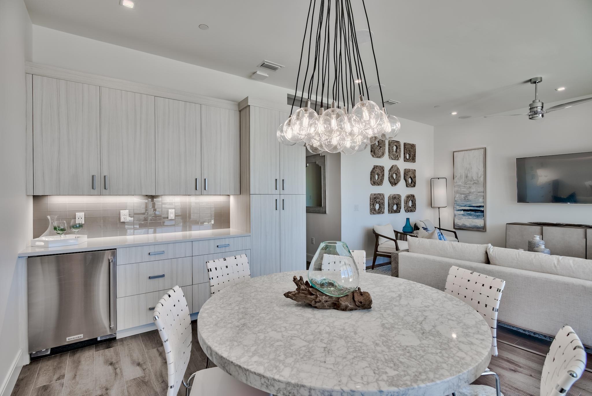 CREST DEVELOPMENT - Residential